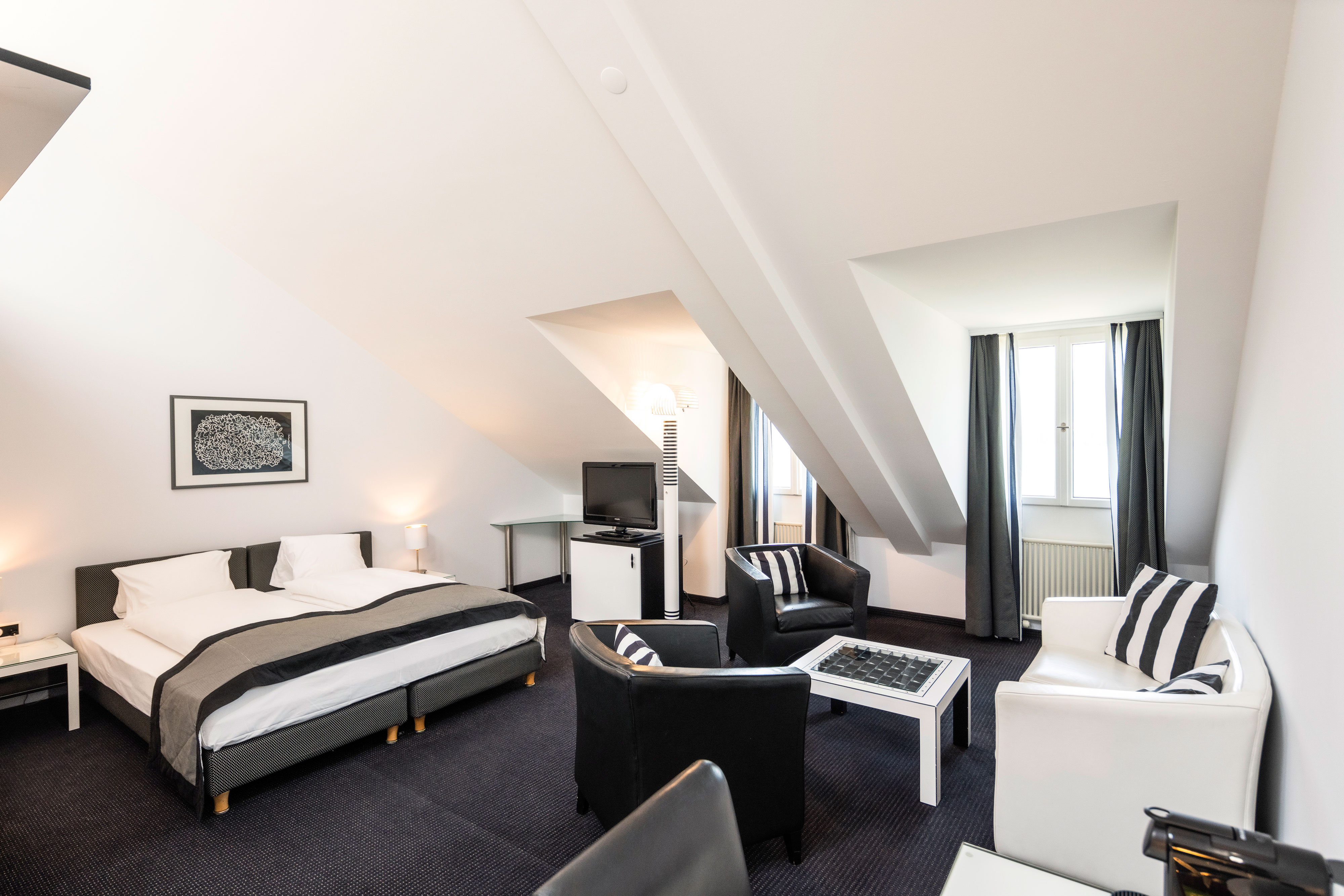 Double or Twin Deluxe Lake View