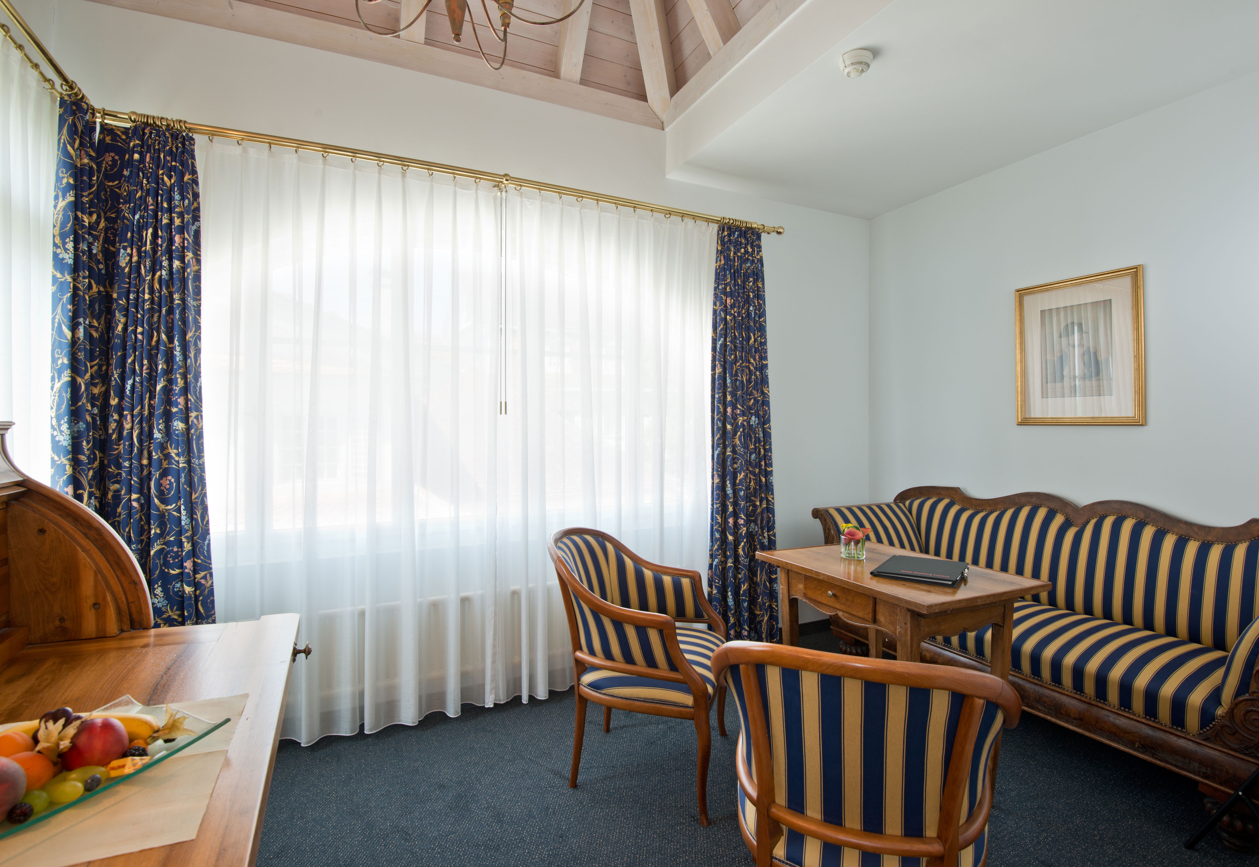 Double or Twin Deluxe Lake View