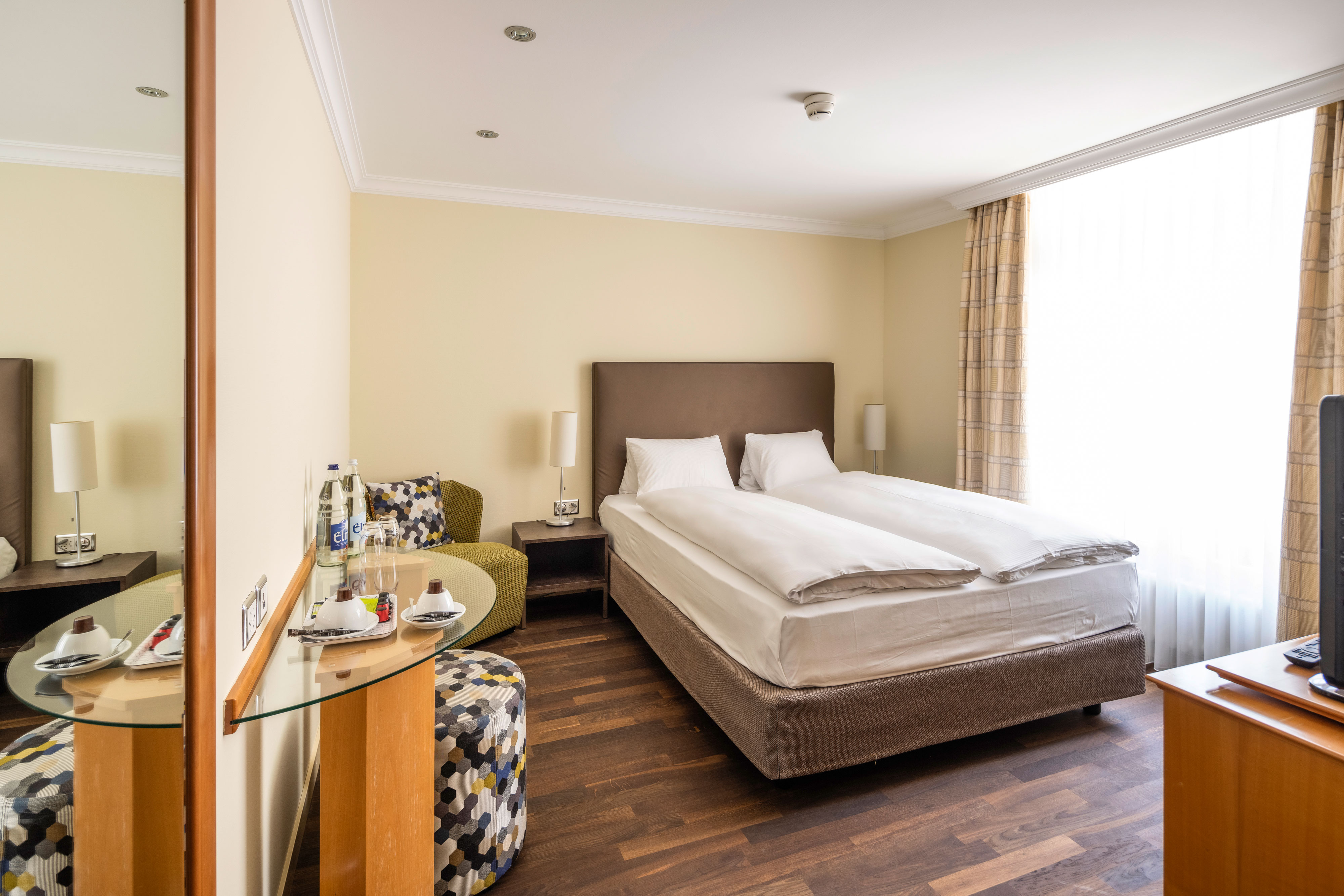 Double or Twin Land View