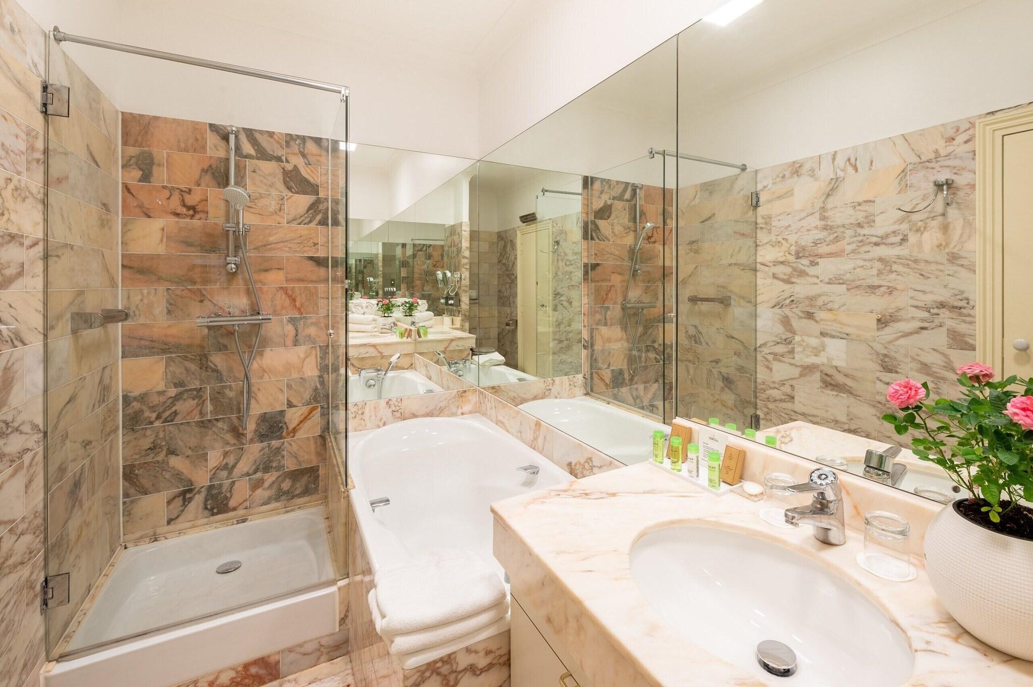 Double Queen Size Bed