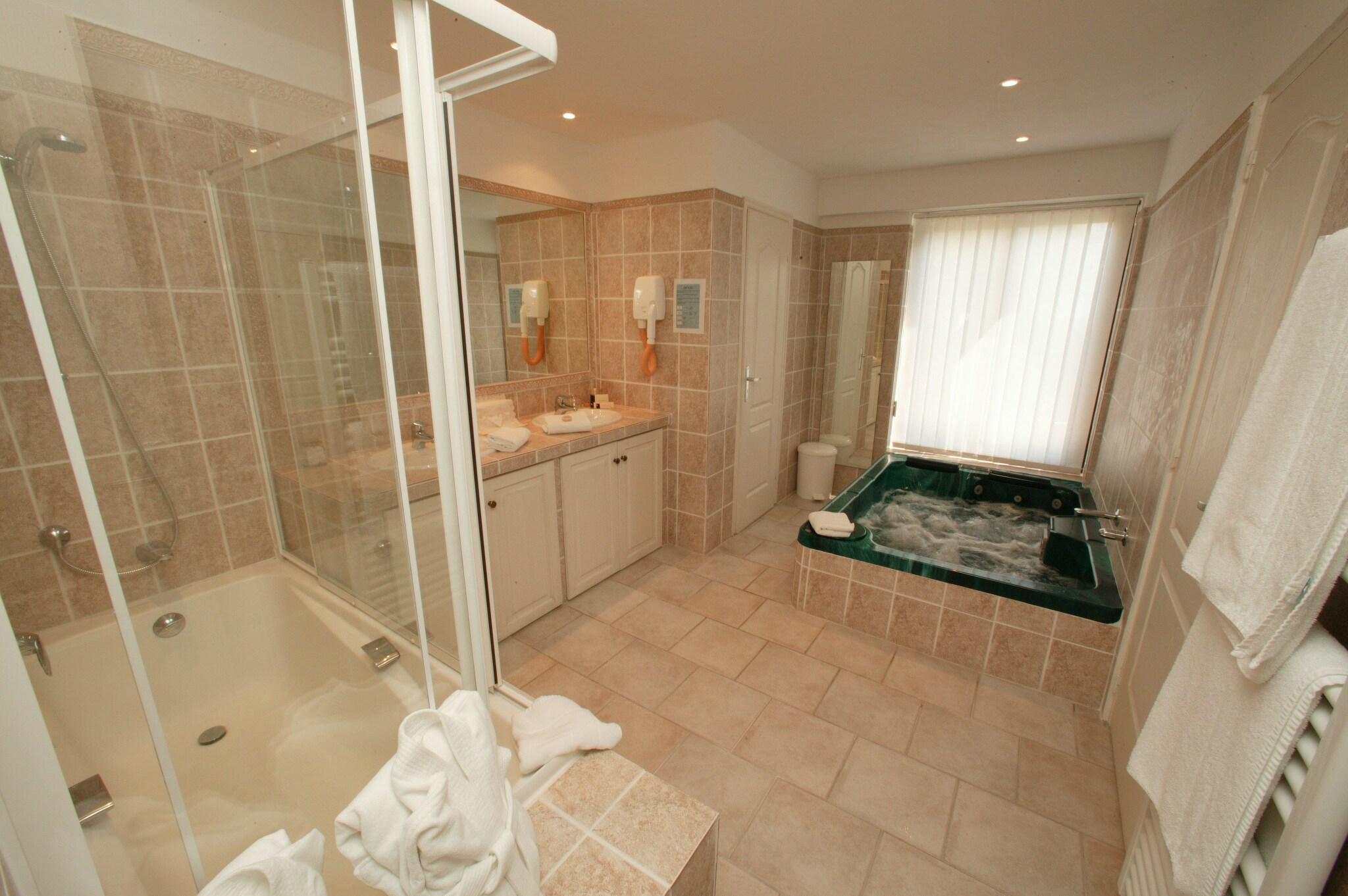 Suite with Double Bed