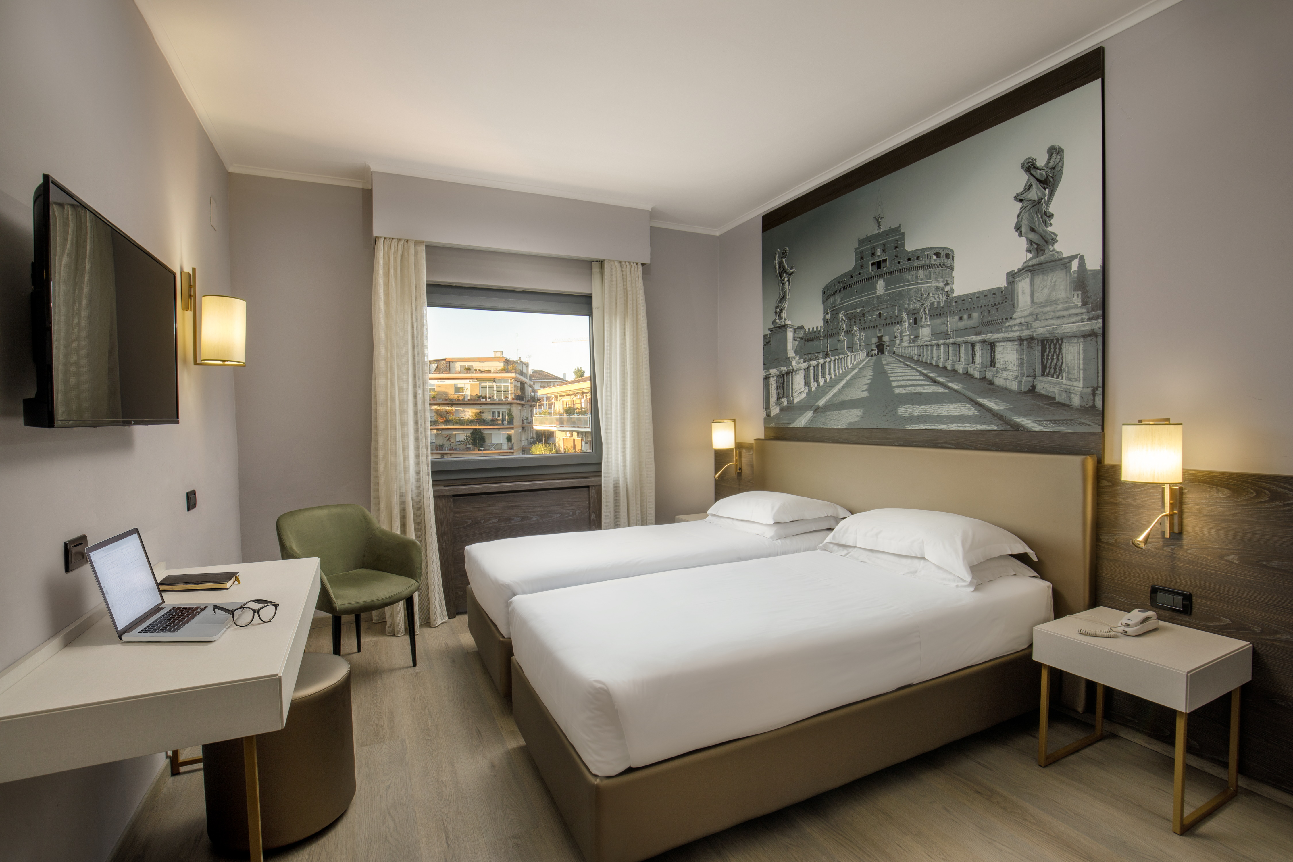 Double or Twin Standard