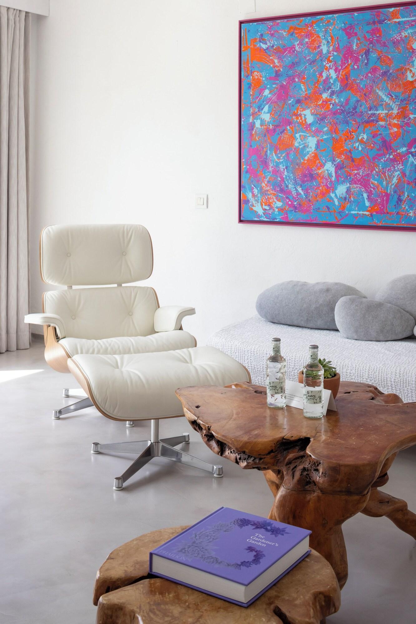 Junior Suite Sea View King Bed