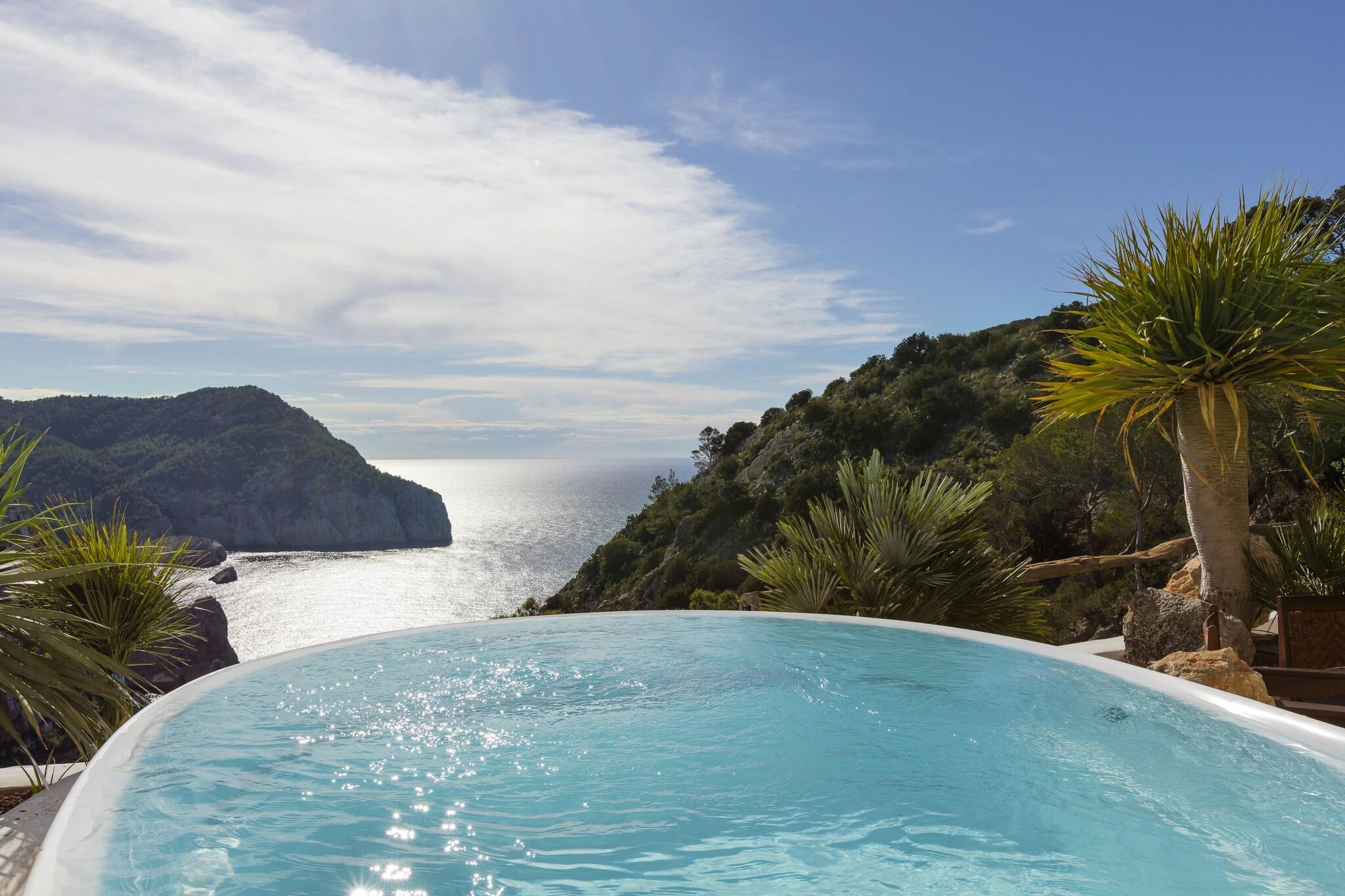 Suite Sea View King Bed