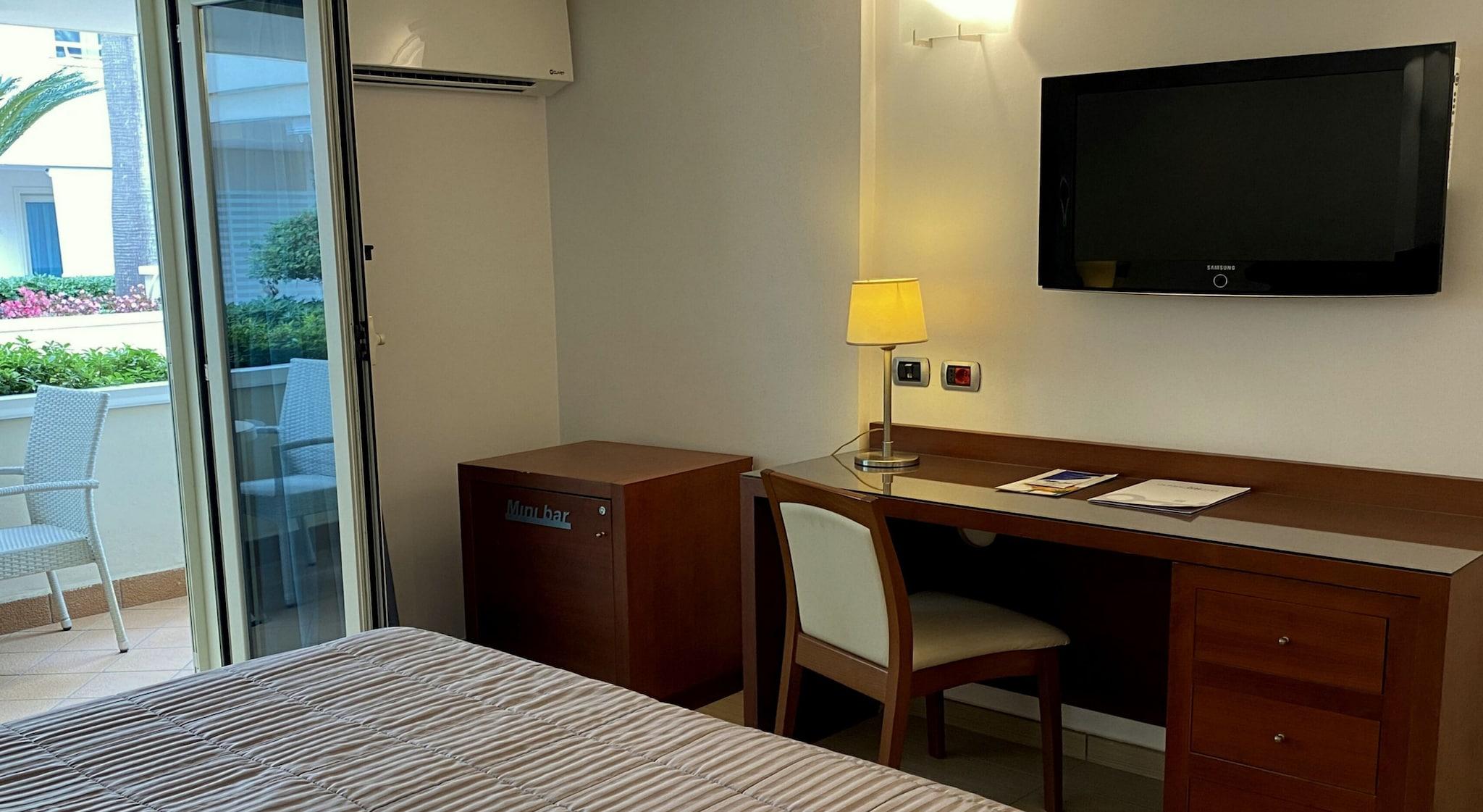 Double or Twin Economy