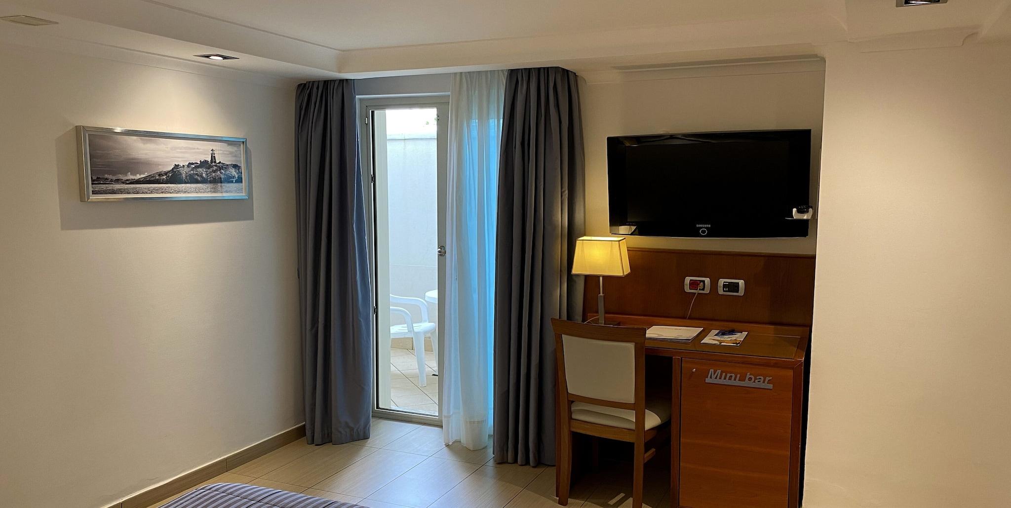 Double or Twin Economy