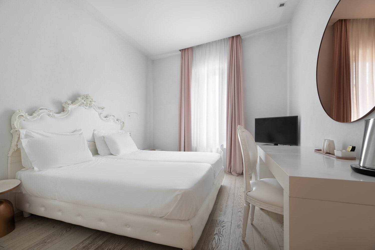 Double or Twin Standard