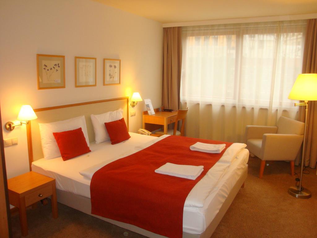 Double or Twin Basic