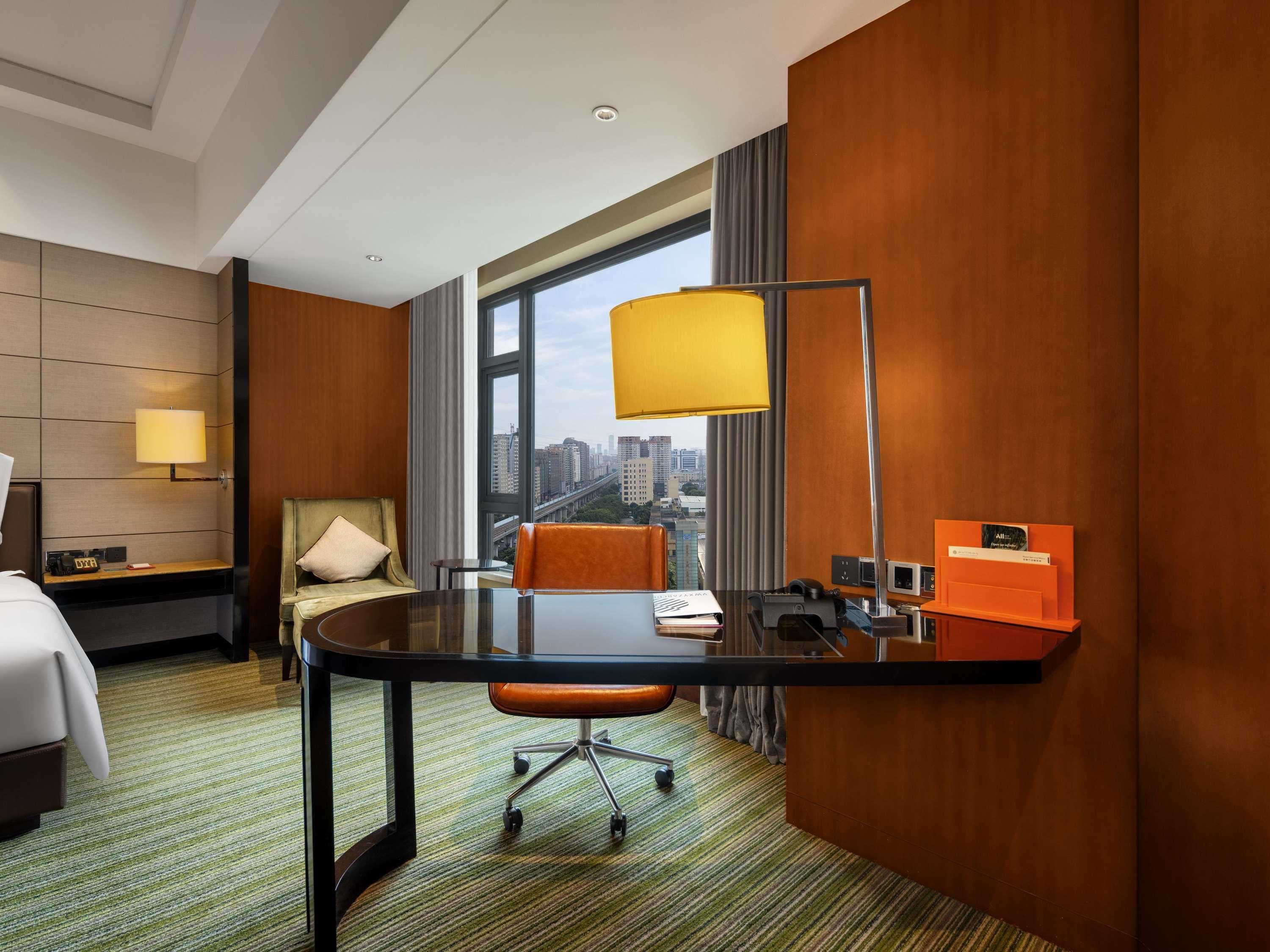 Junior Suite King Size Bed