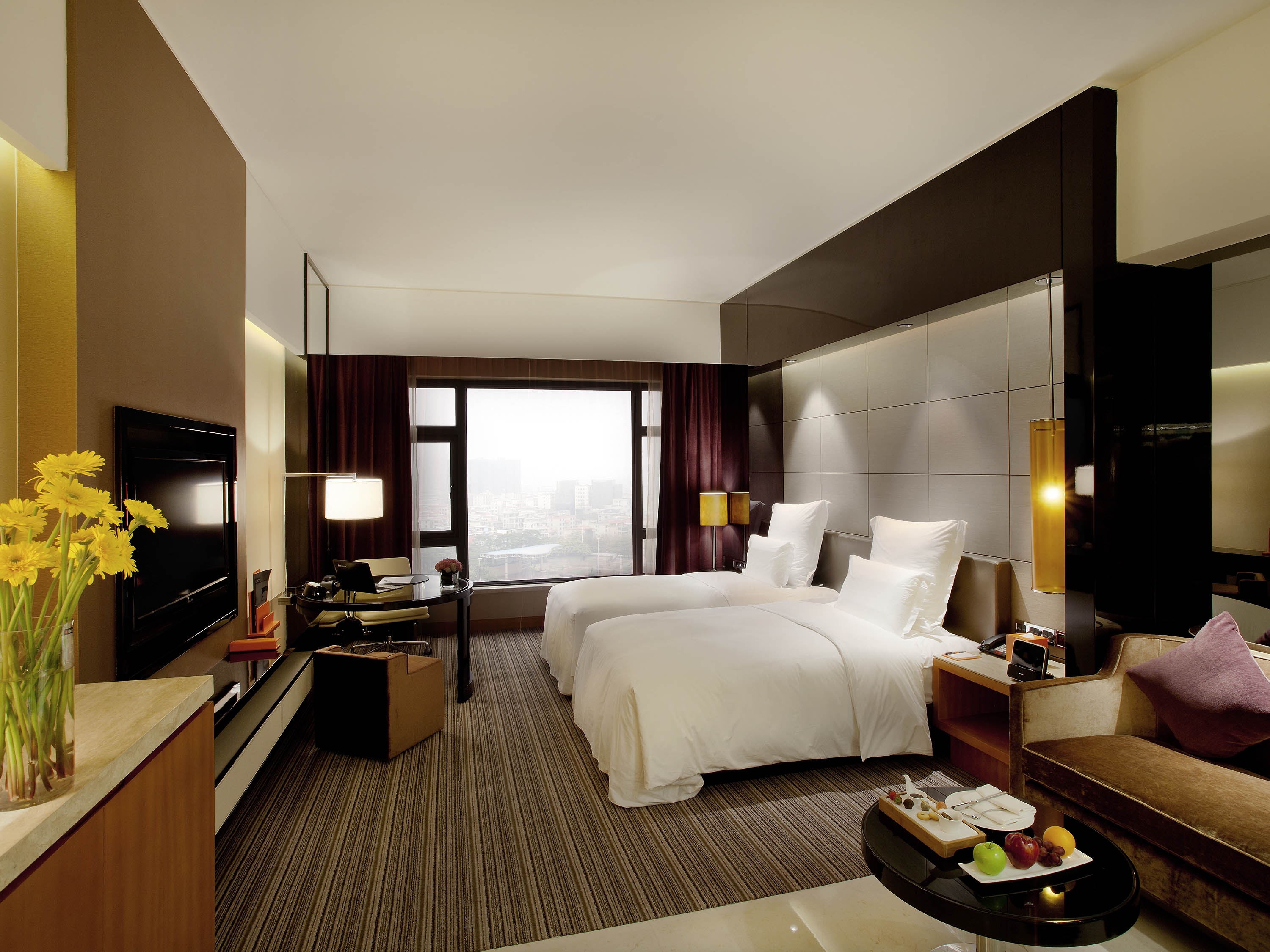 Suite Deluxe King Bed