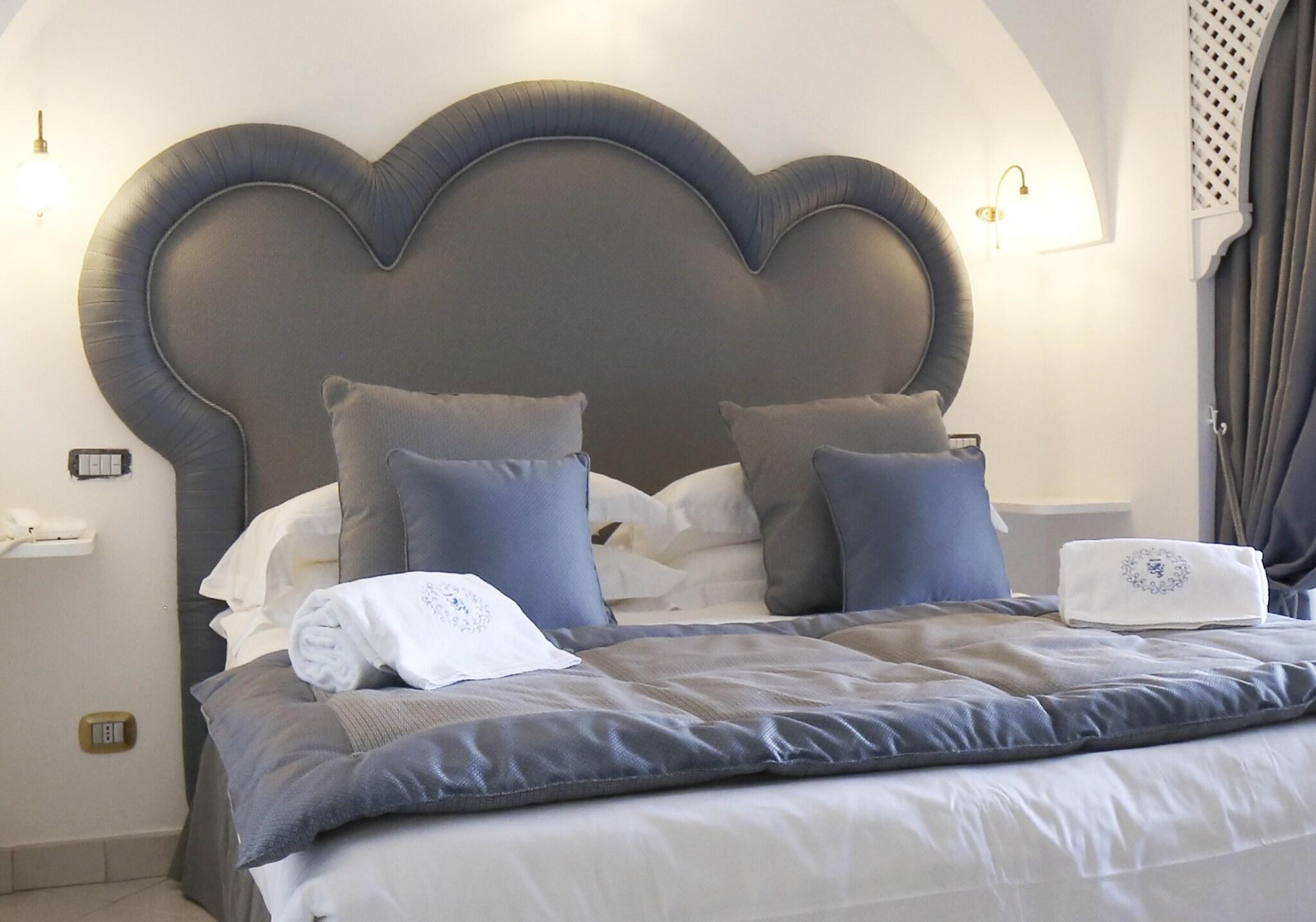 Double Deluxe King Bed