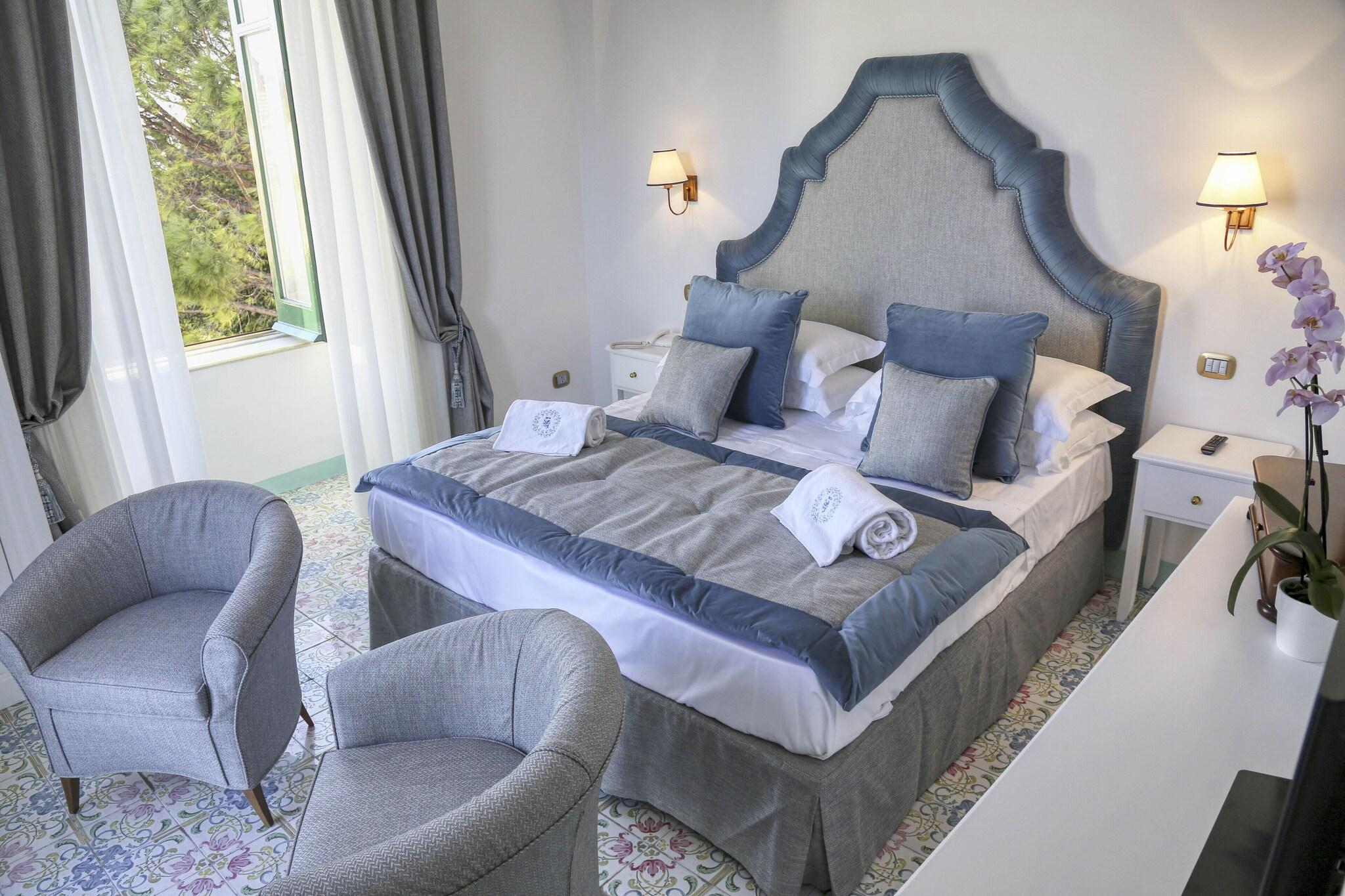 Double King Size Bed