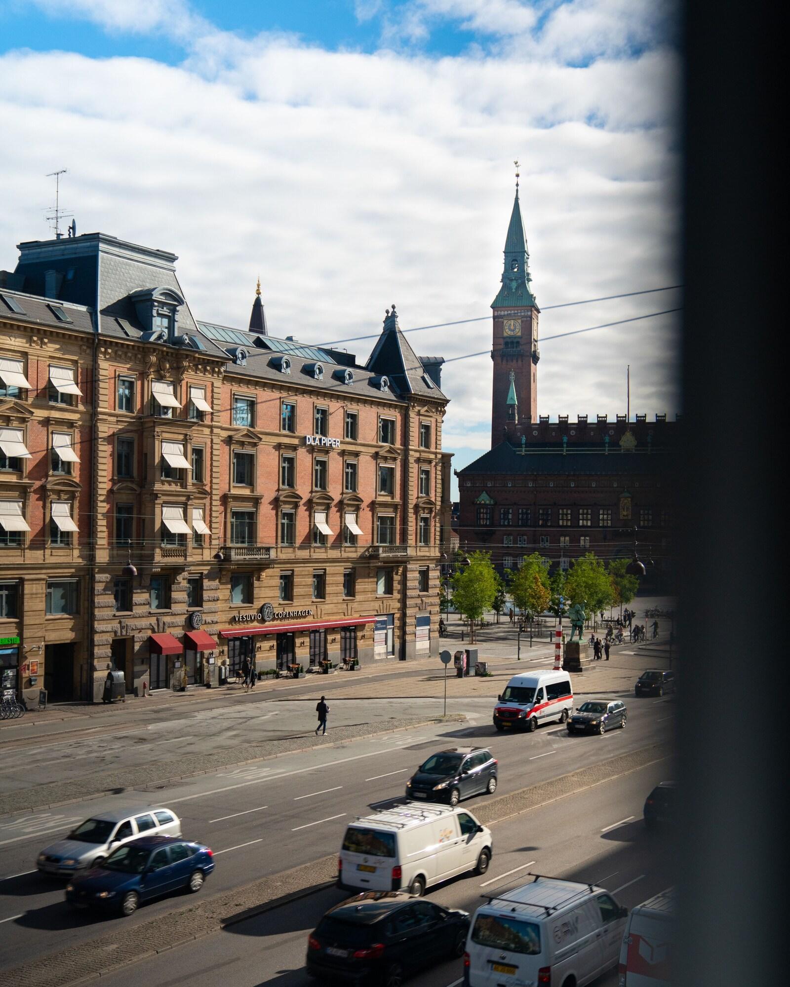 Junior Suite King Size Bed