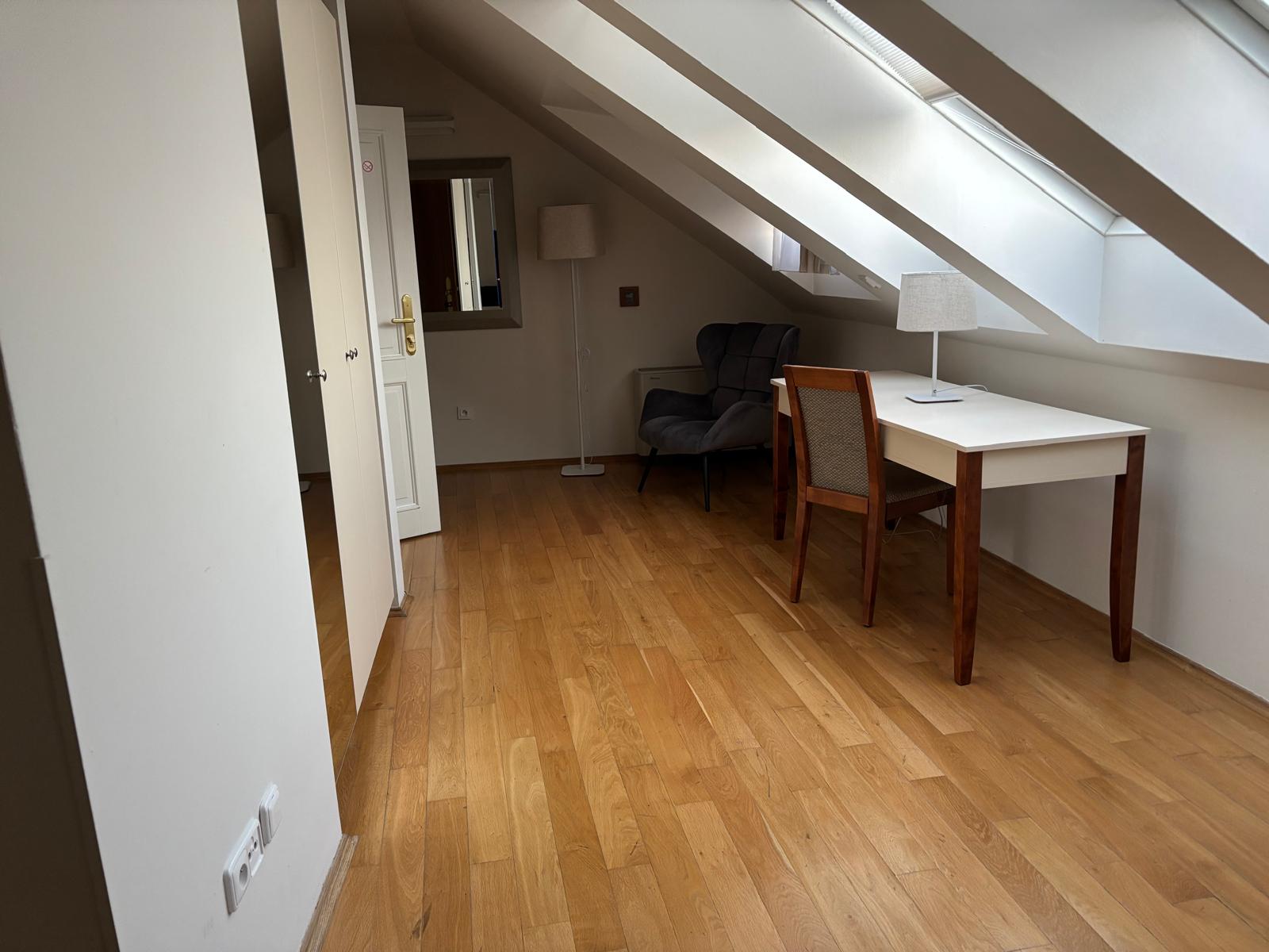 Apartment Duplex