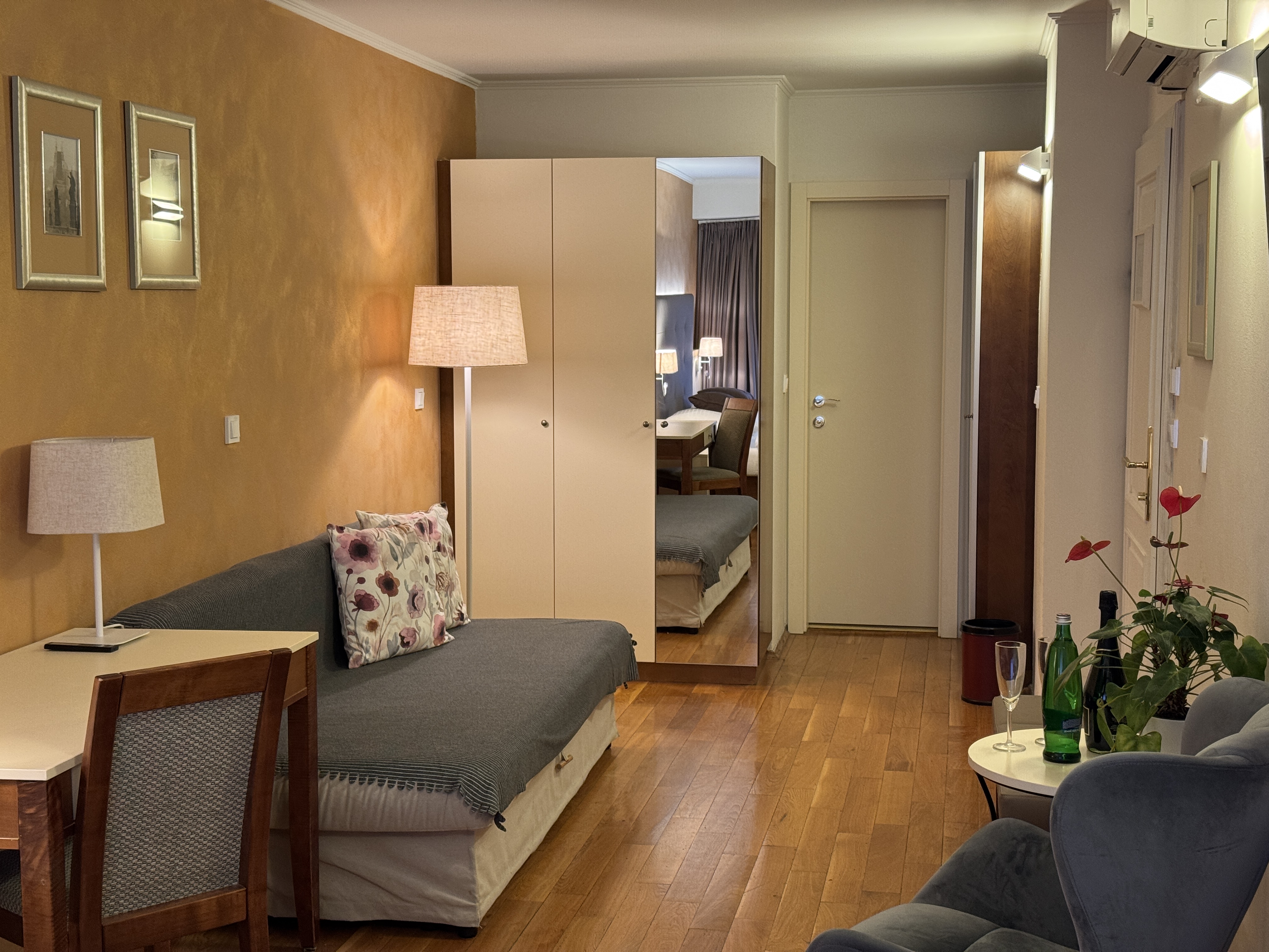Junior Suite Standard