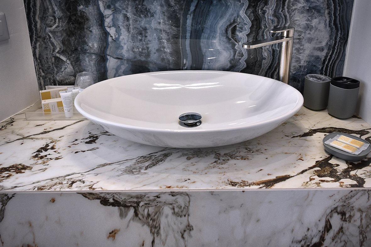 Apartment Deluxe One Bedroom