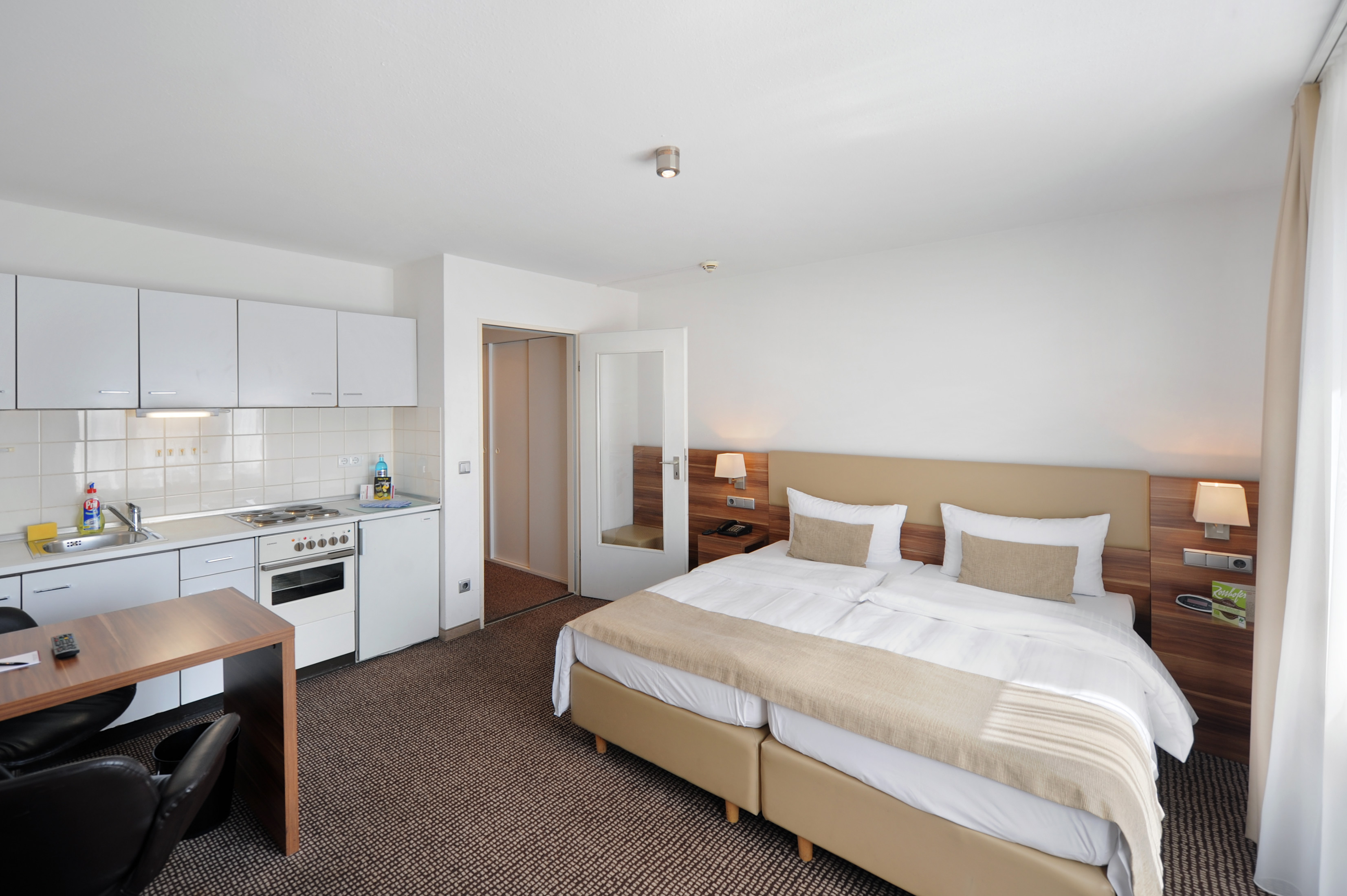 Double or Twin Standard