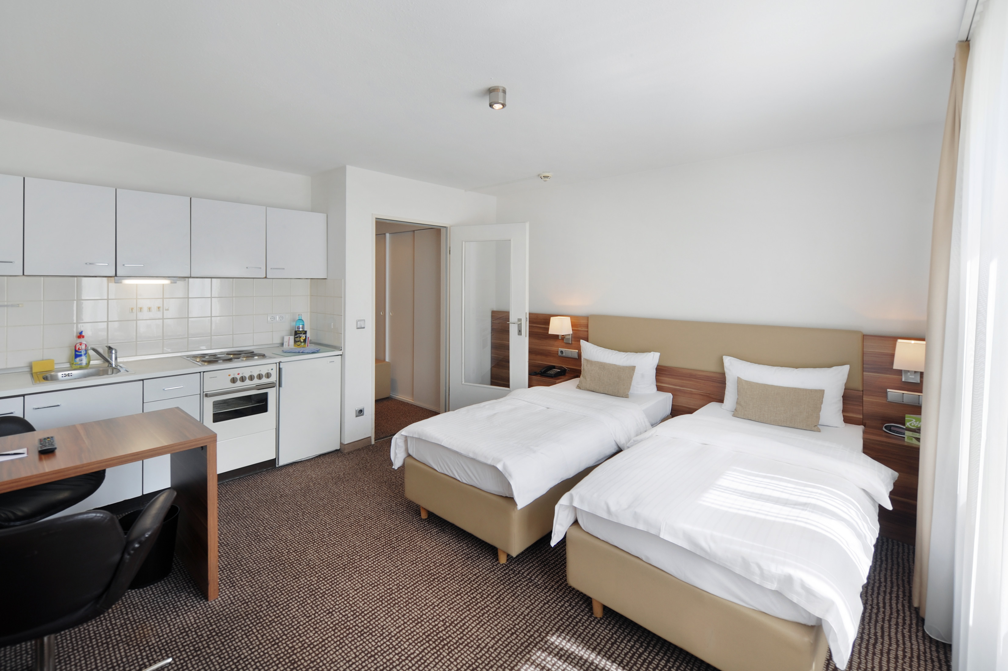 Double or Twin Standard