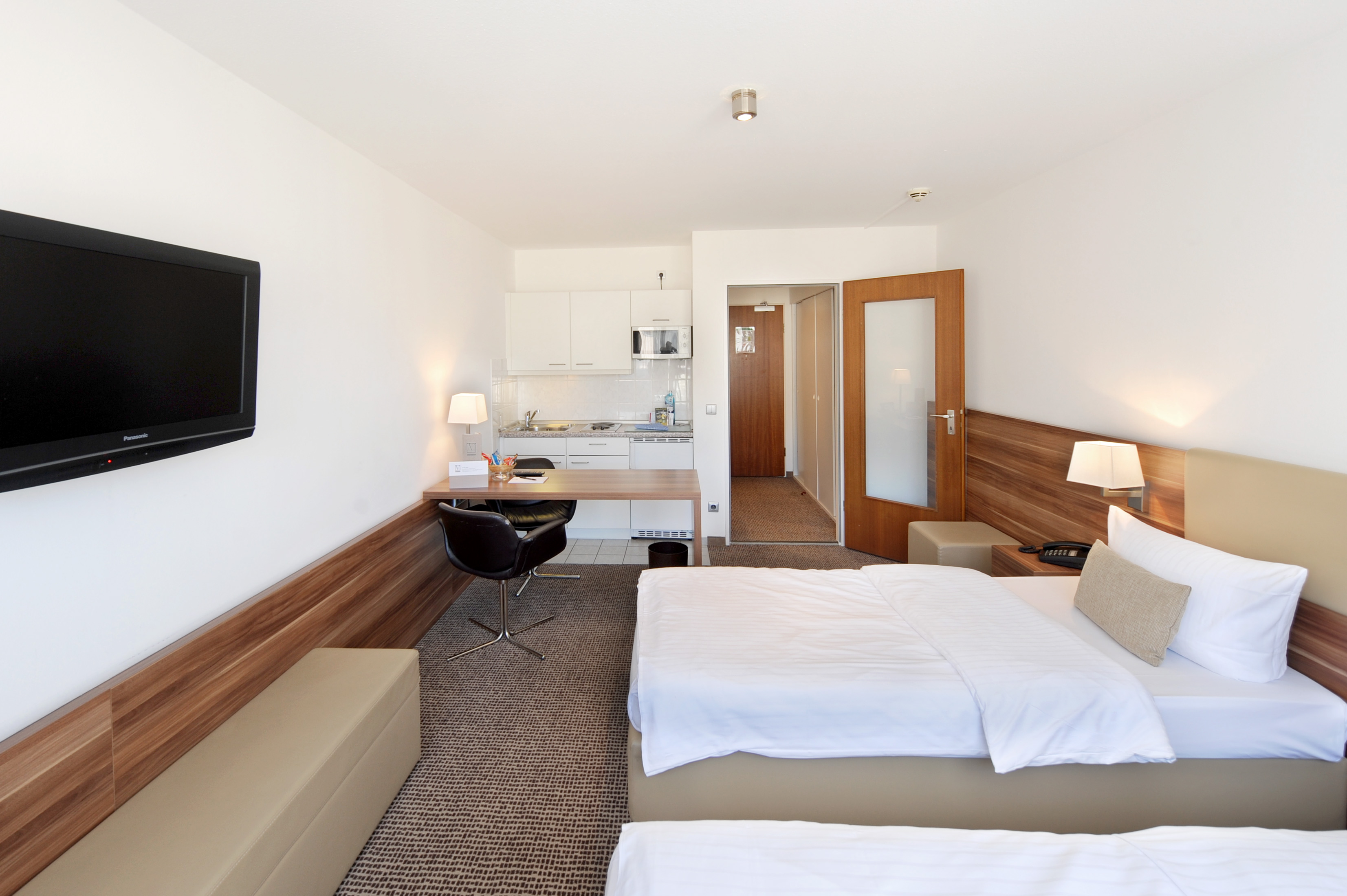 Double or Twin Standard