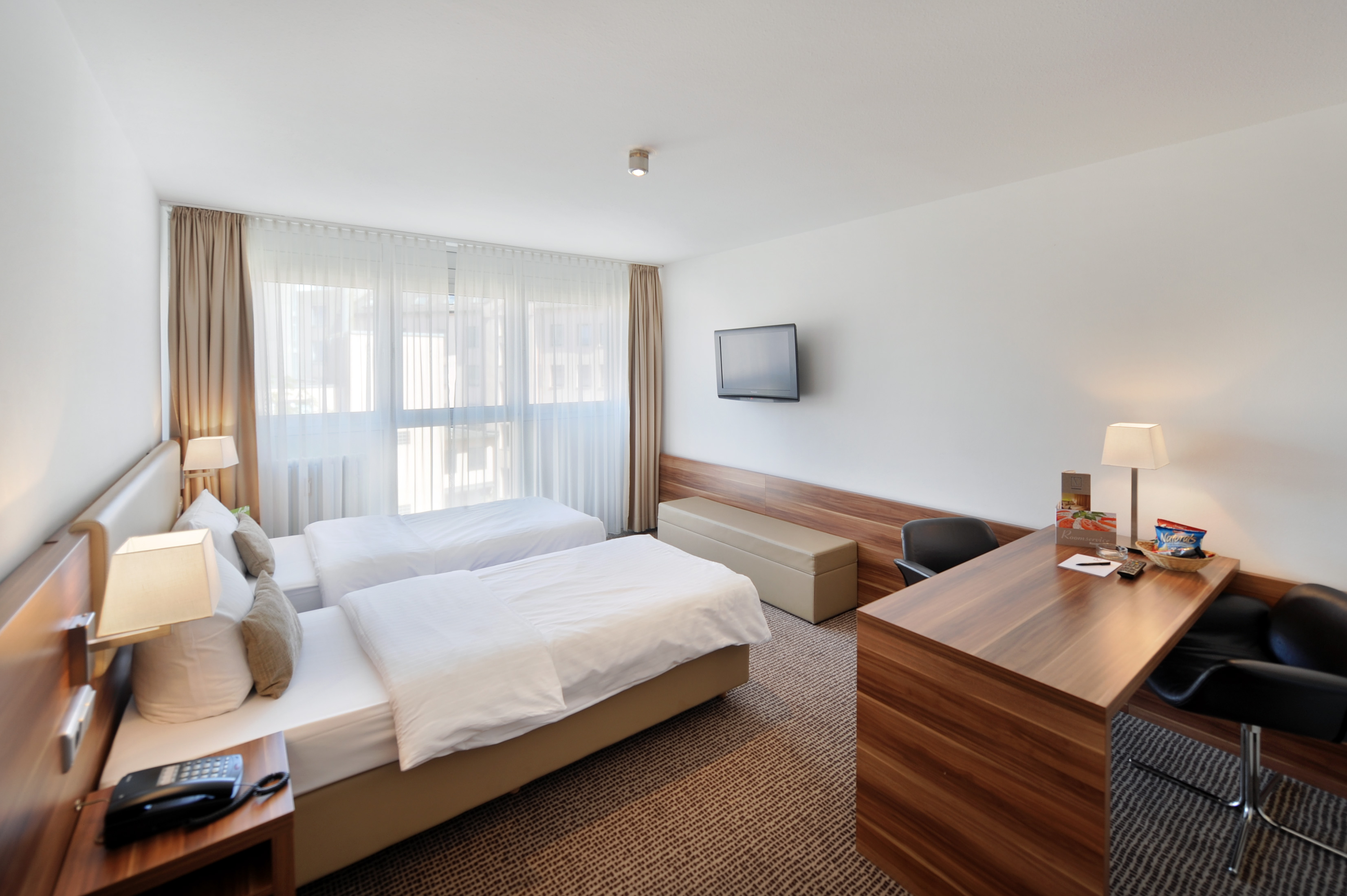 Double or Twin Standard