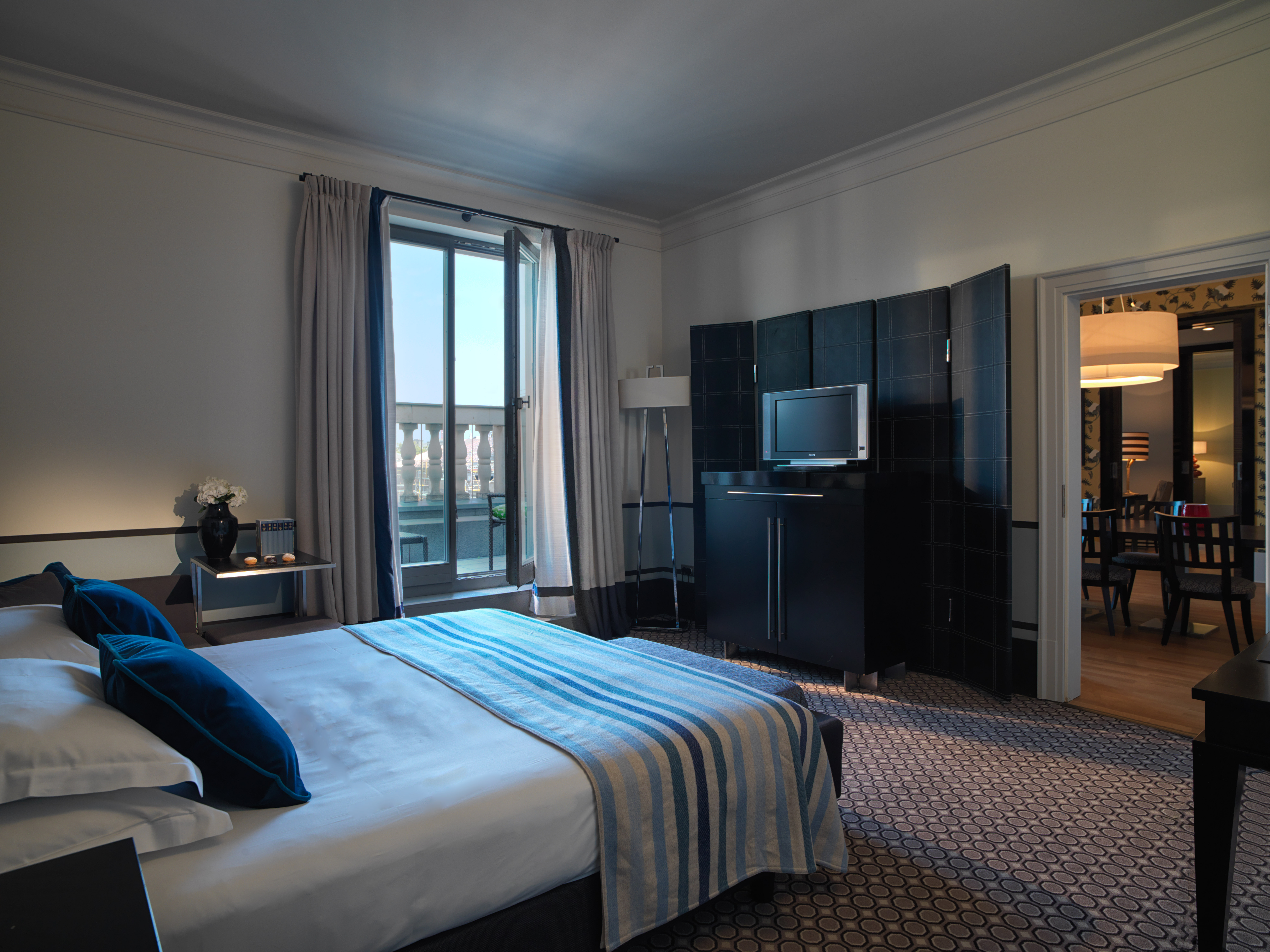 Room Deluxe with Balcony