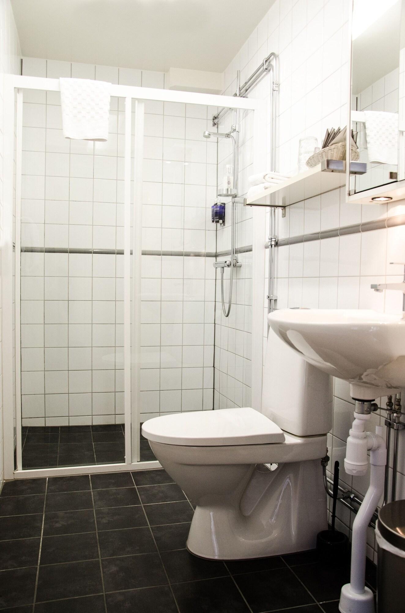 Apartment King Size Bed