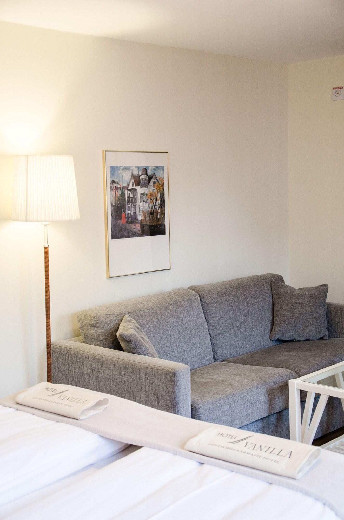 Apartment King Size Bed