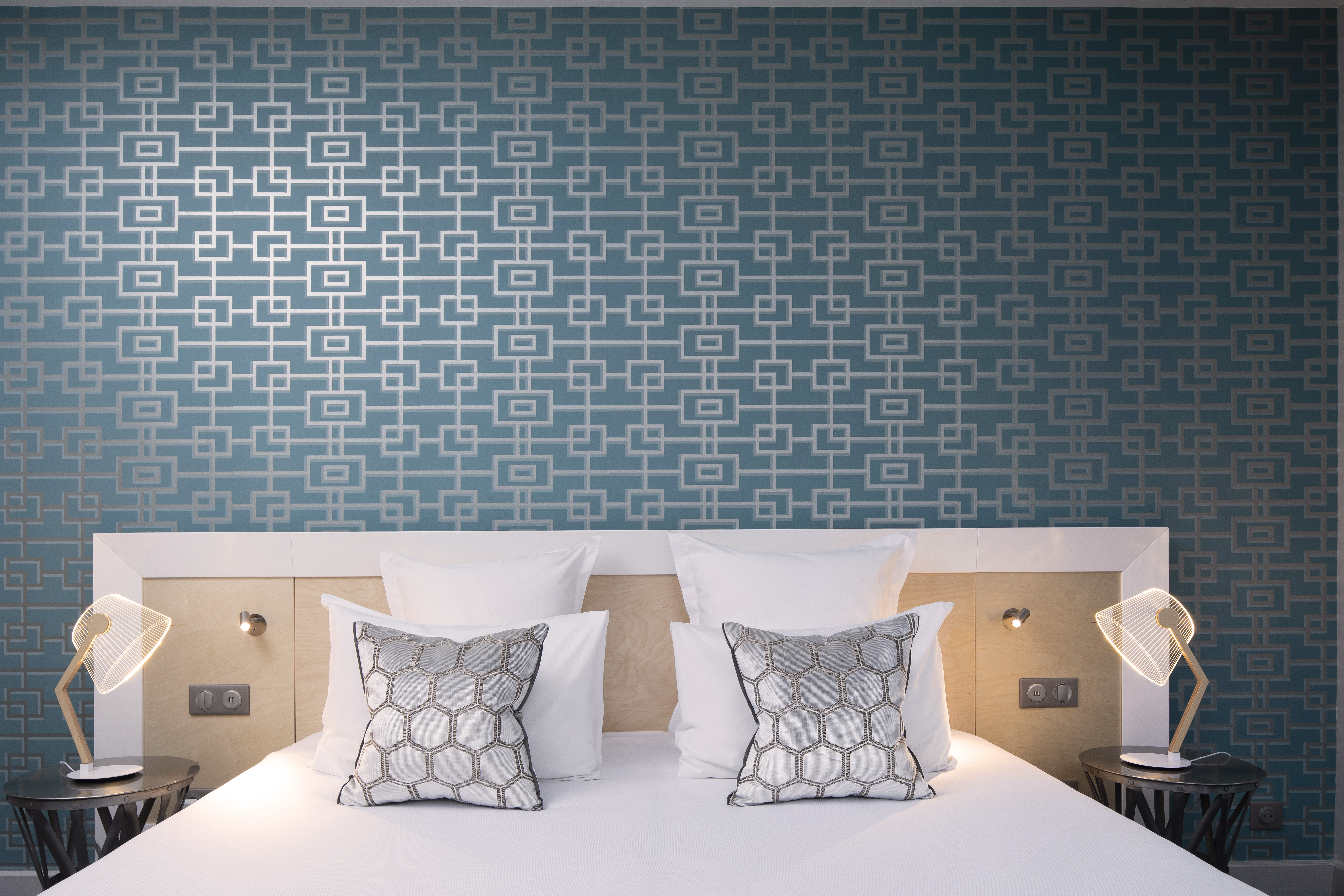 Double or Twin Standard