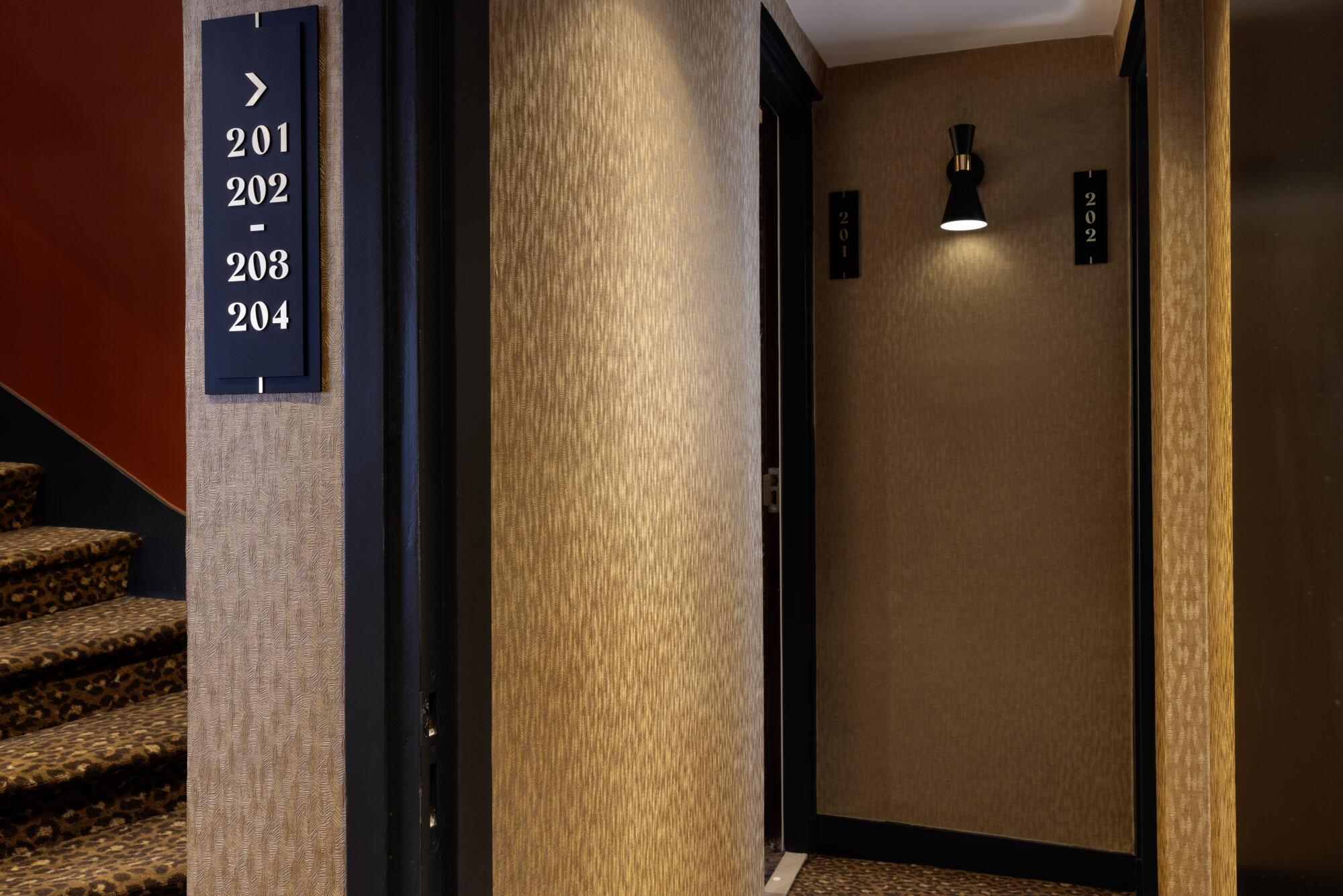 Room Connecting Room