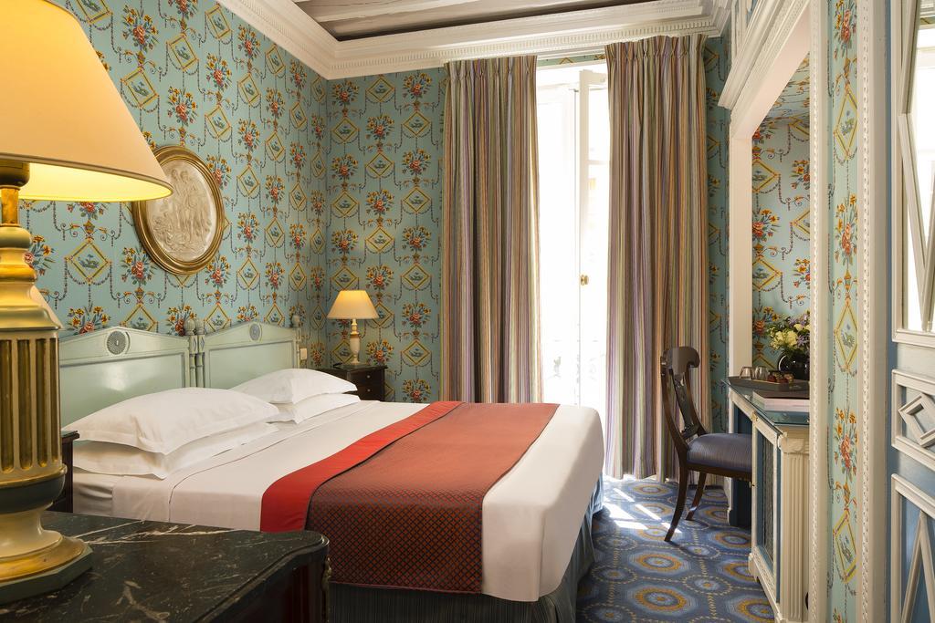 Junior Suite with Terrace