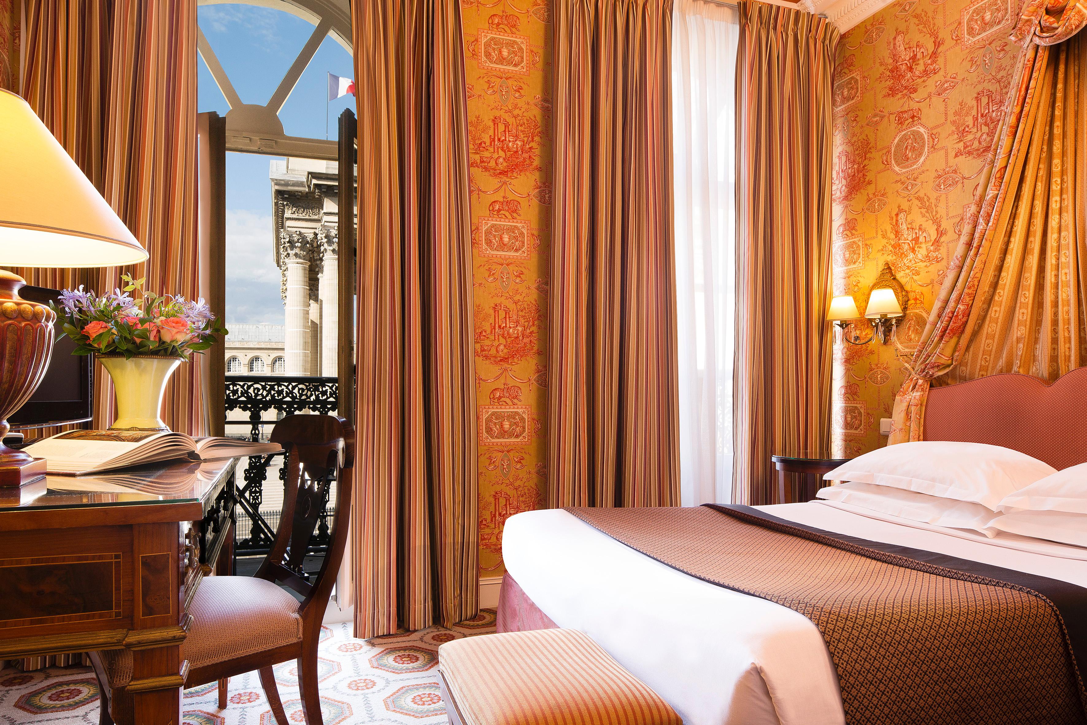 Double Superior with Balcony