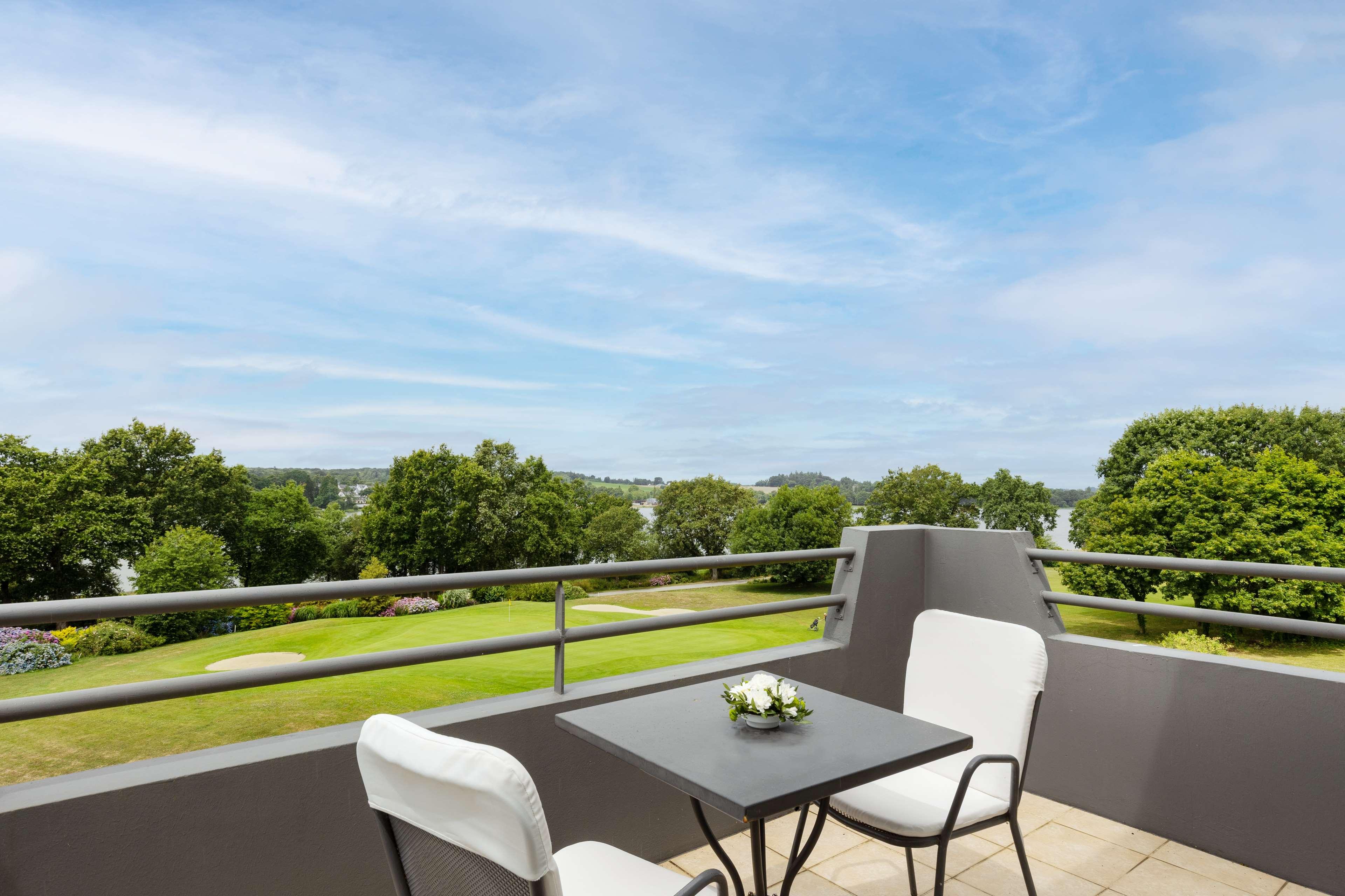 Double Deluxe Lake View