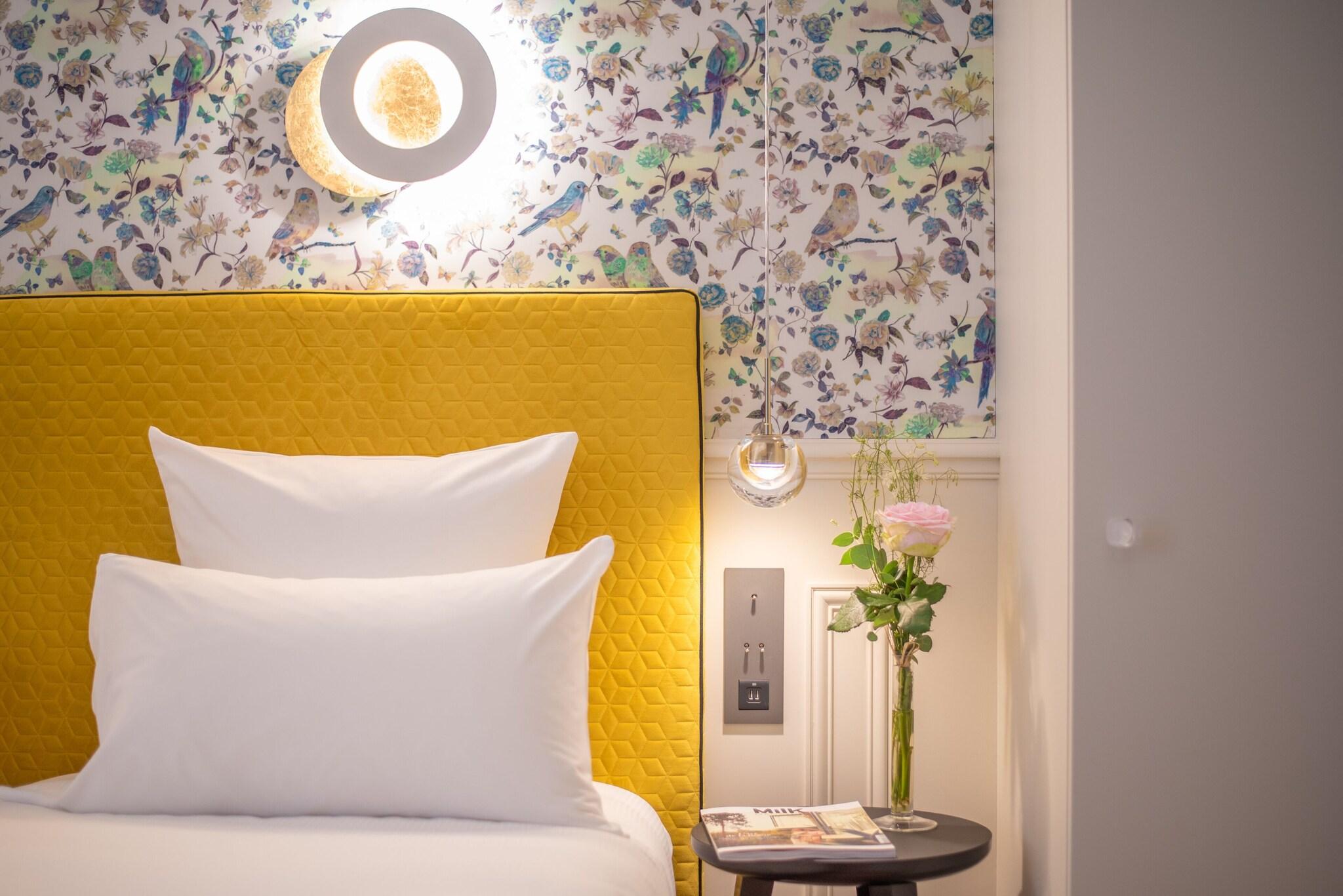 Double Superior King Bed