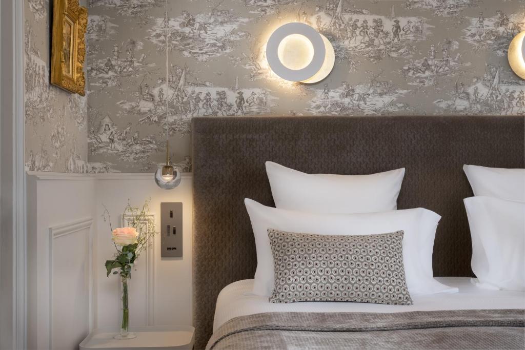 Double or Twin Deluxe