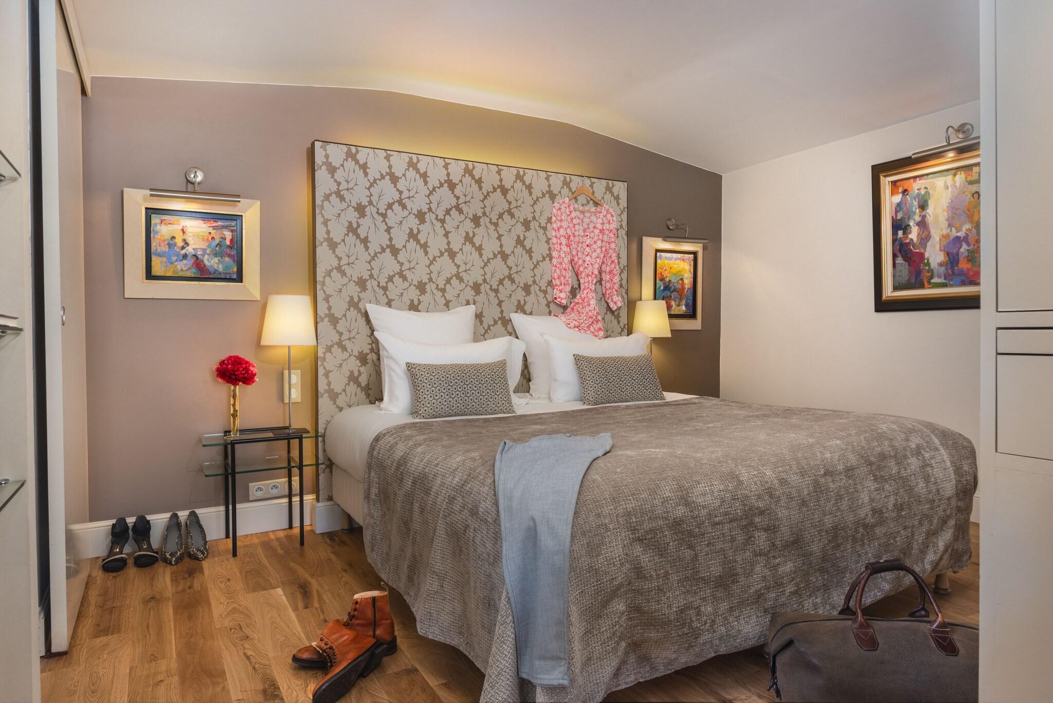 Junior Suite King Size Bed