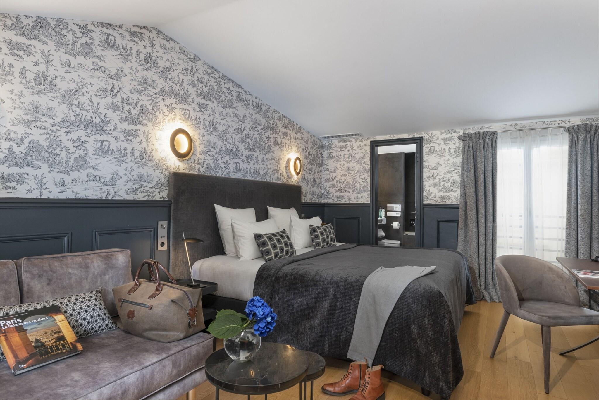 Junior Suite King Size Bed