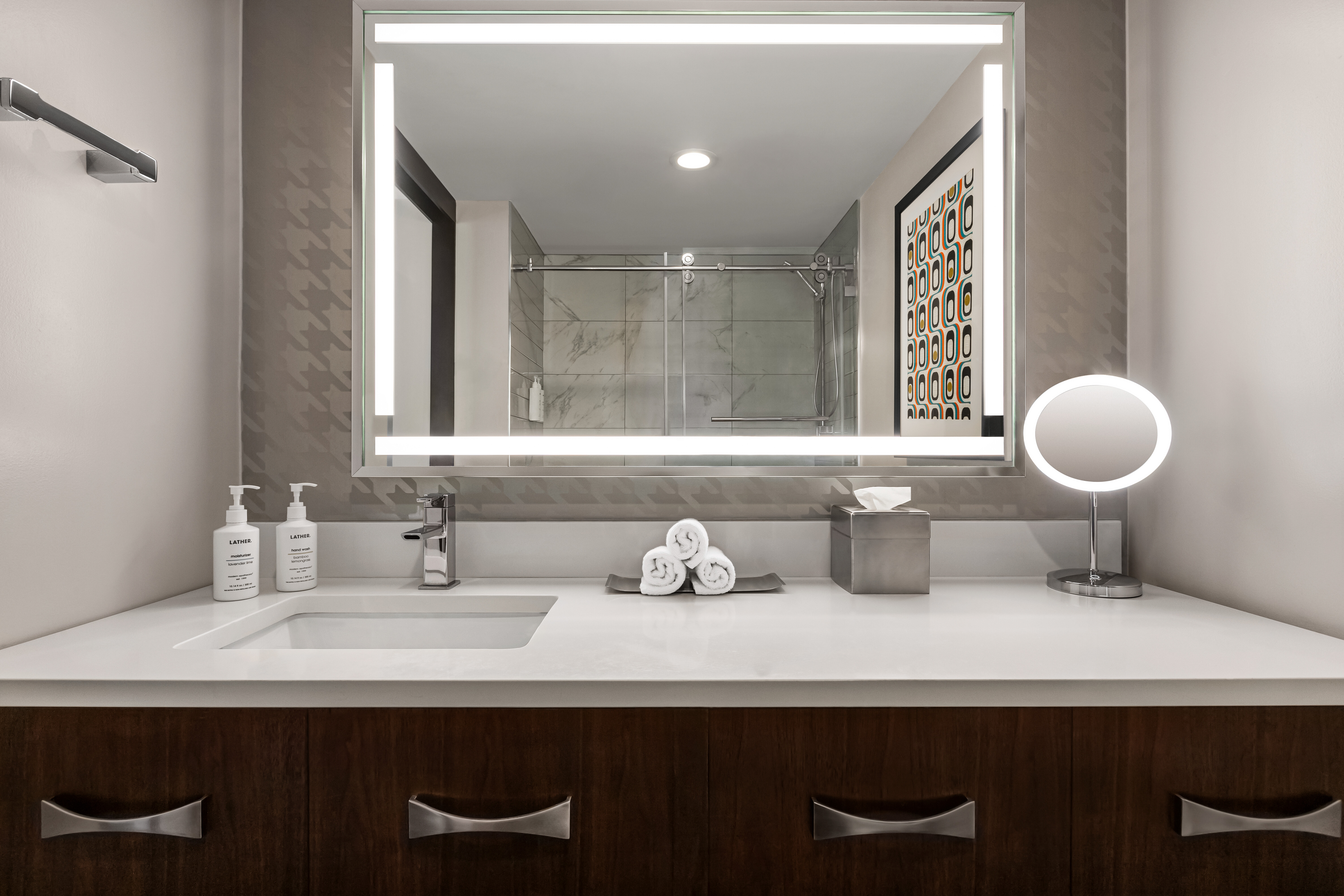 Studio King Size Bed