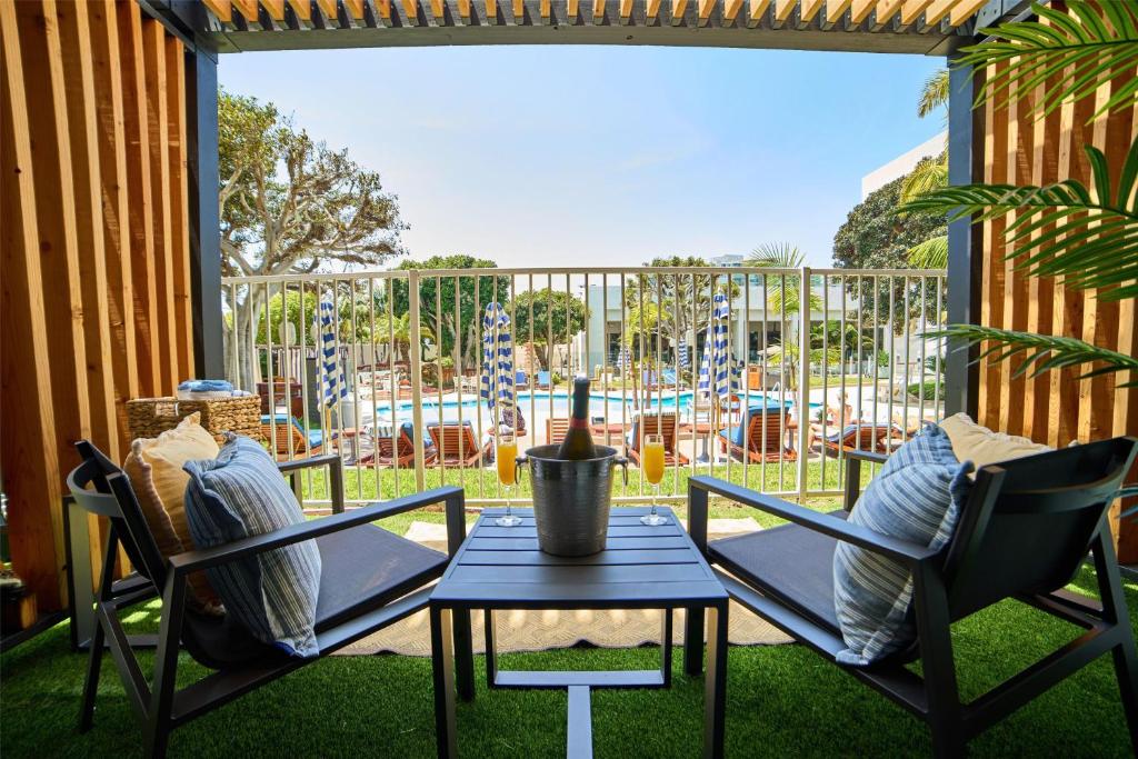 Double Two Queen Beds