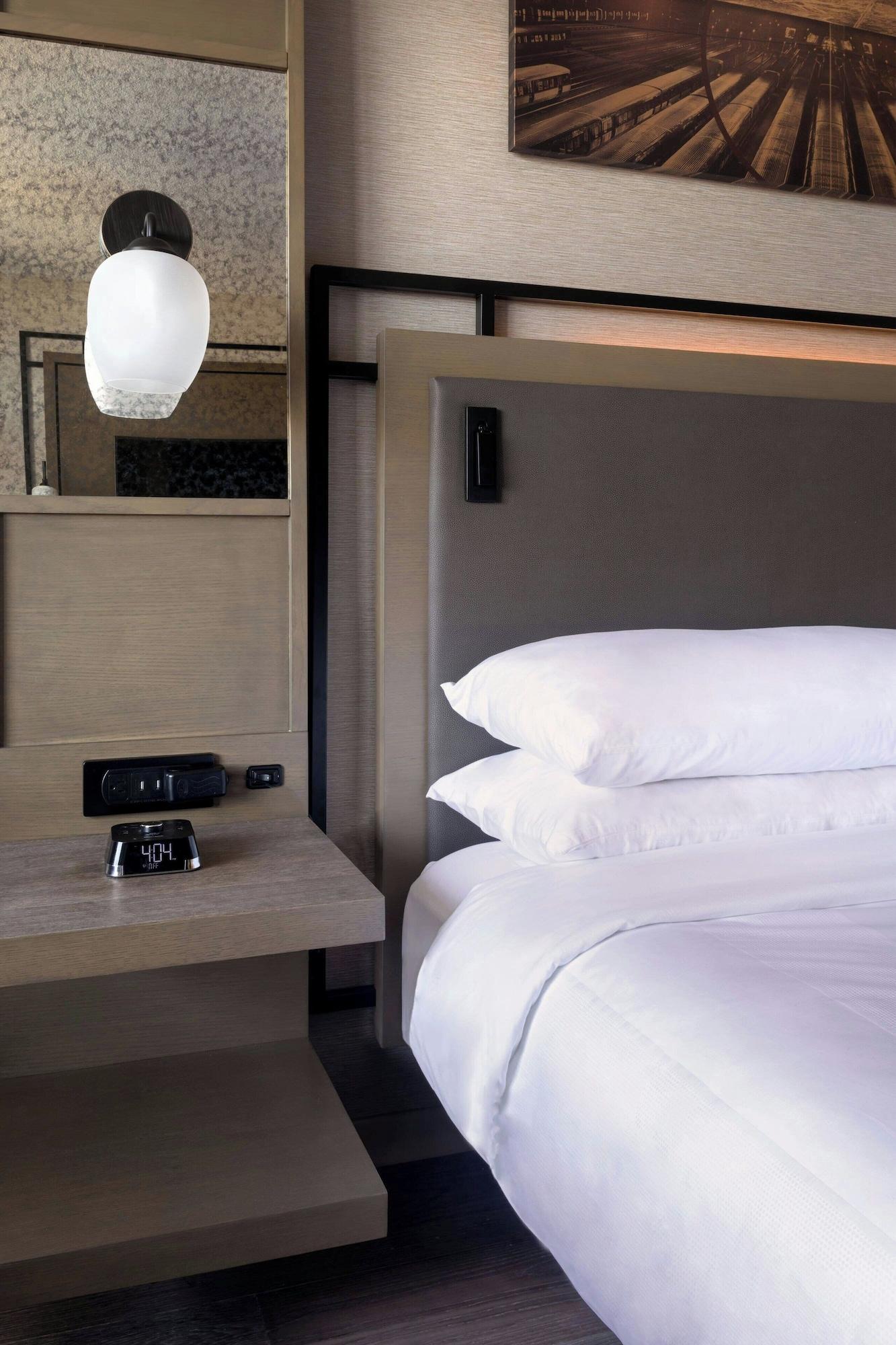 Double Queen Size Bed