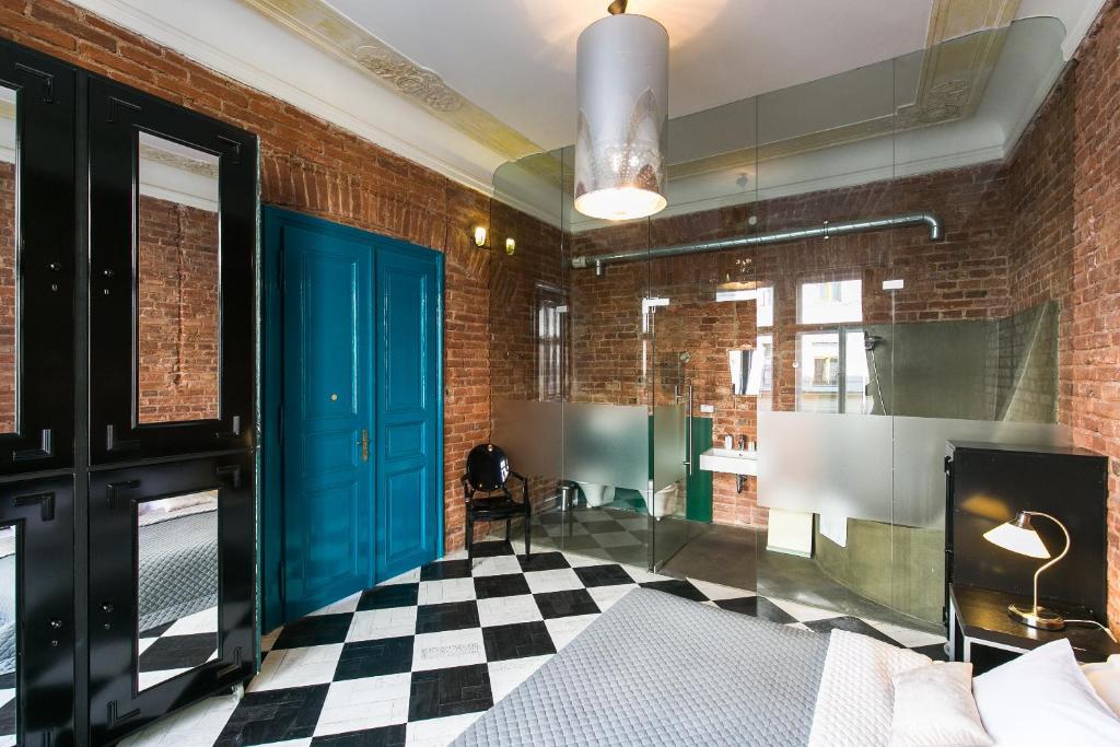 Apartment Capacity 10