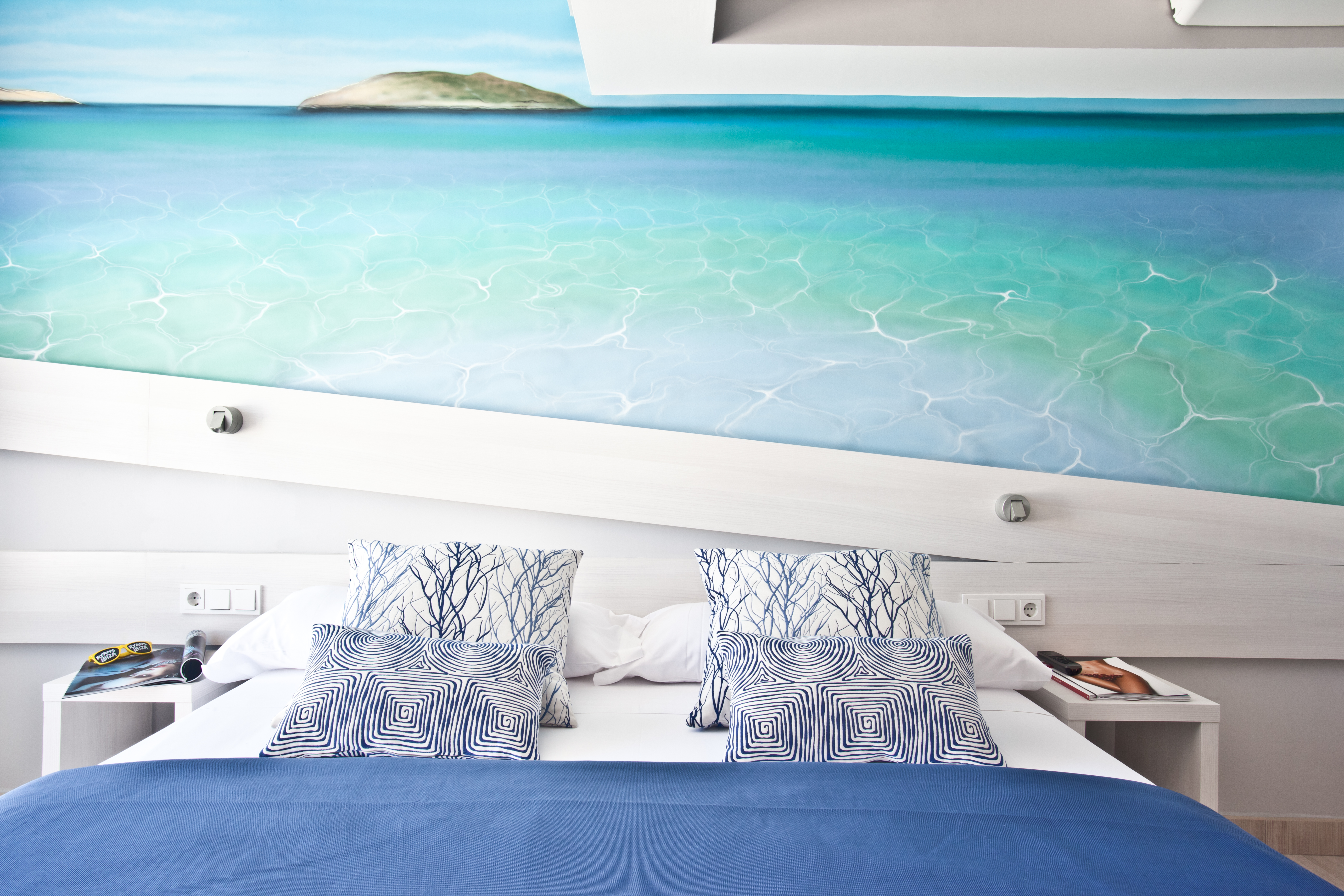 Double or Twin Standard