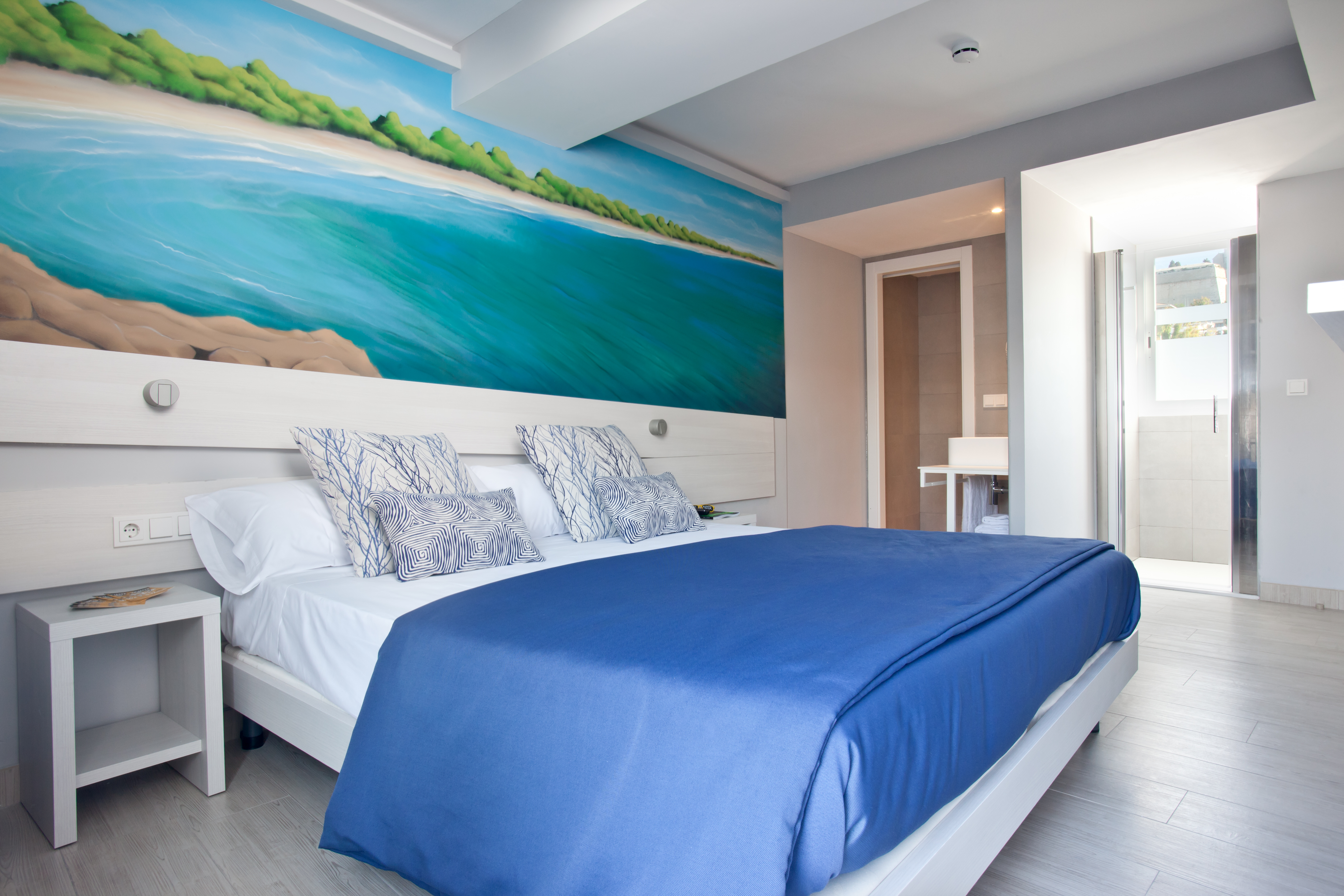 Double or Twin Standard