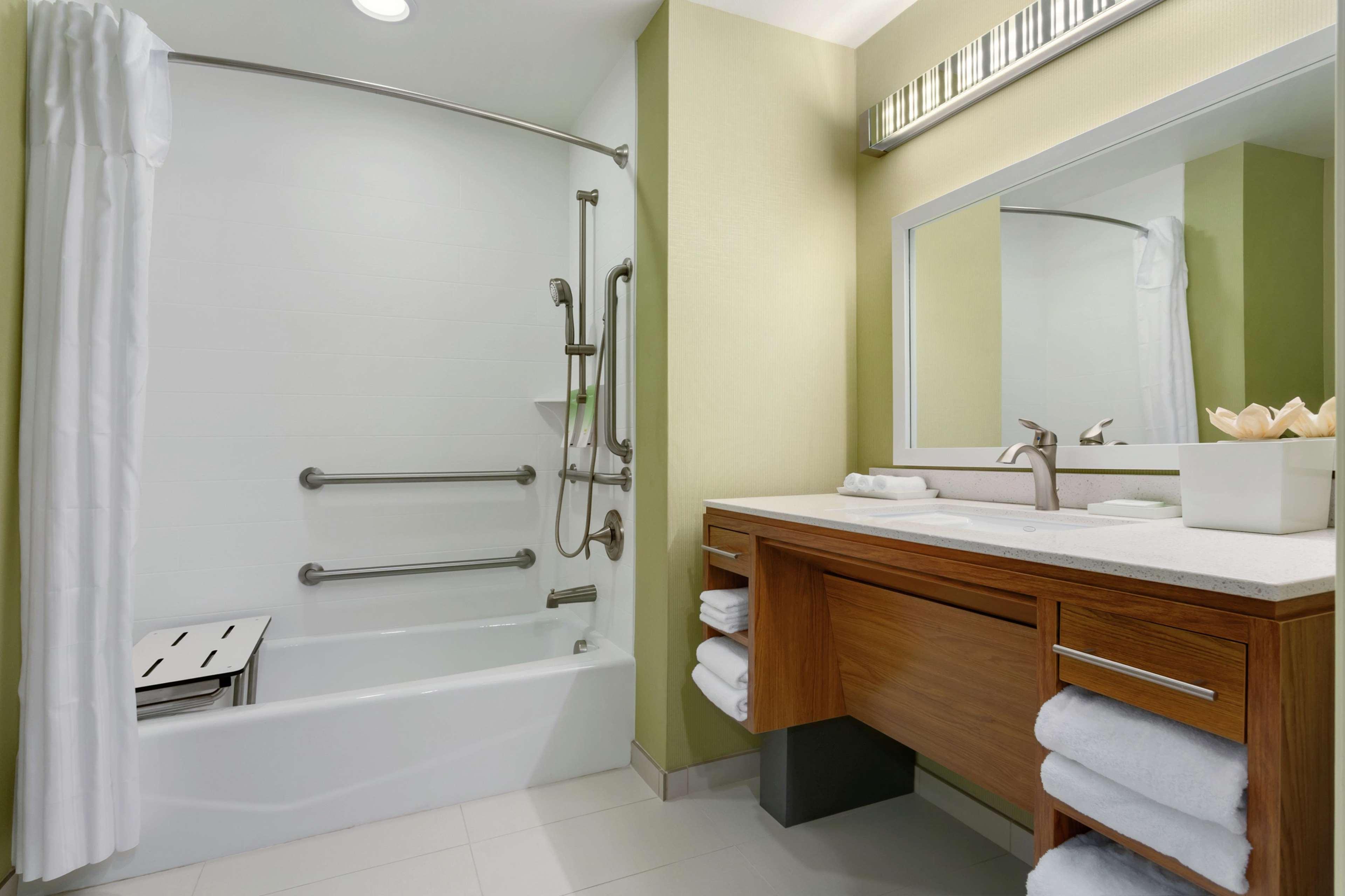 Suite Two Queen Beds