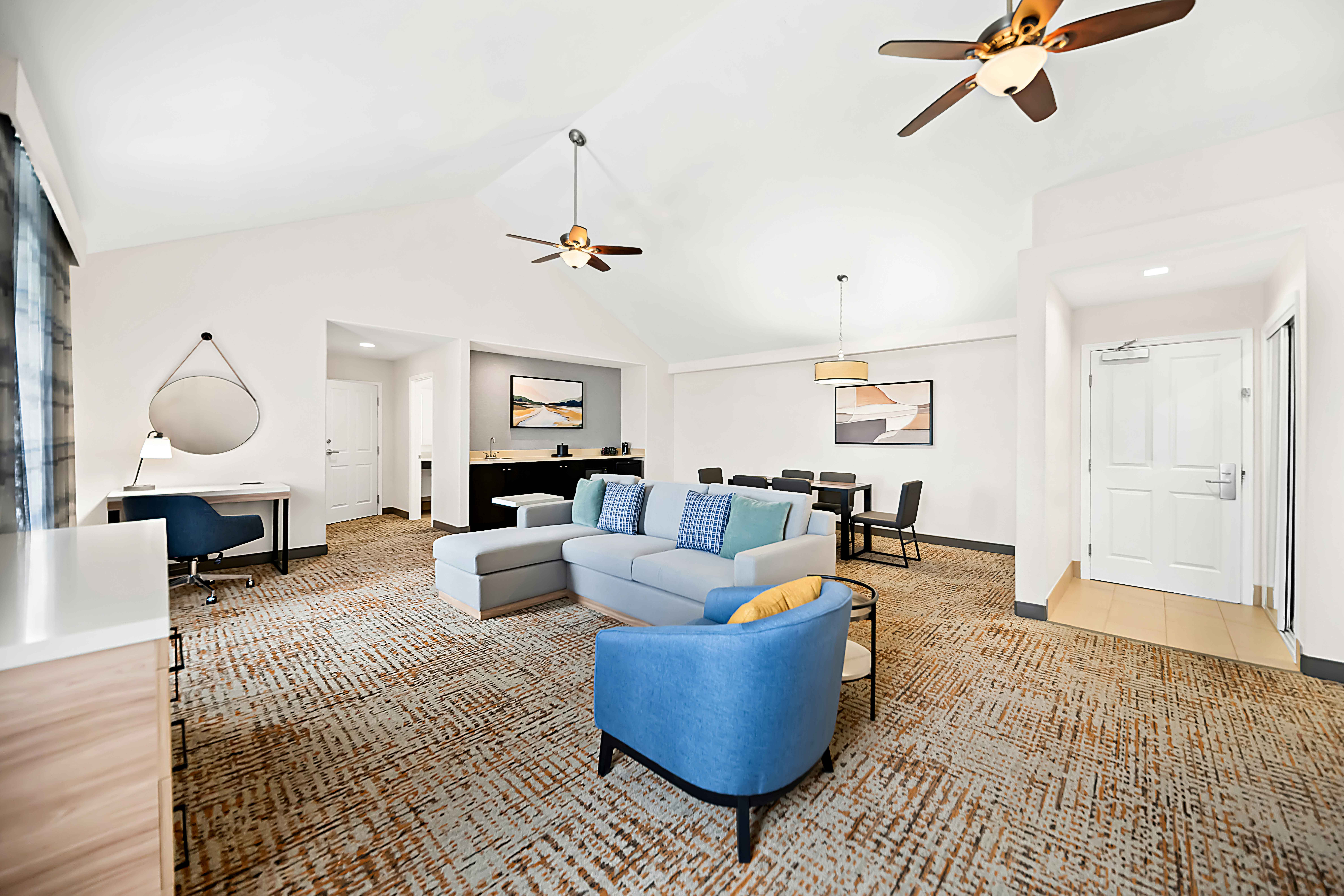 Suite King Bed One Bedroom 