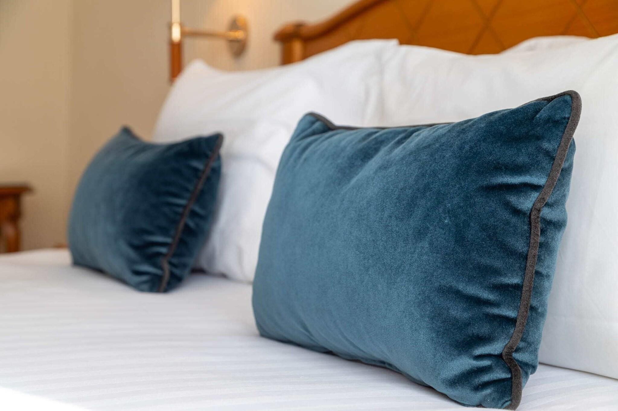 Twin Connecting Room