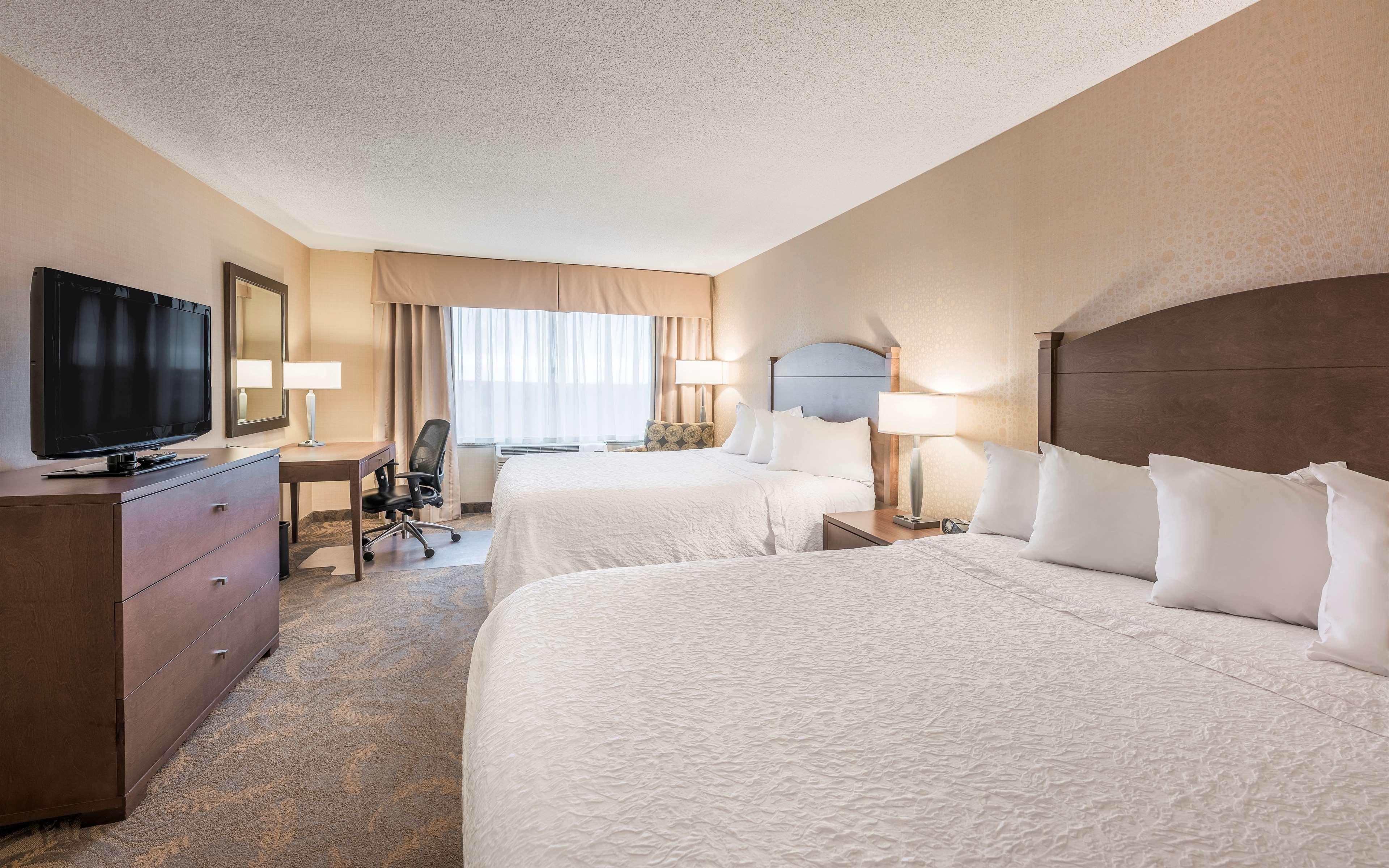 Double Two Queen Beds Non Smoking