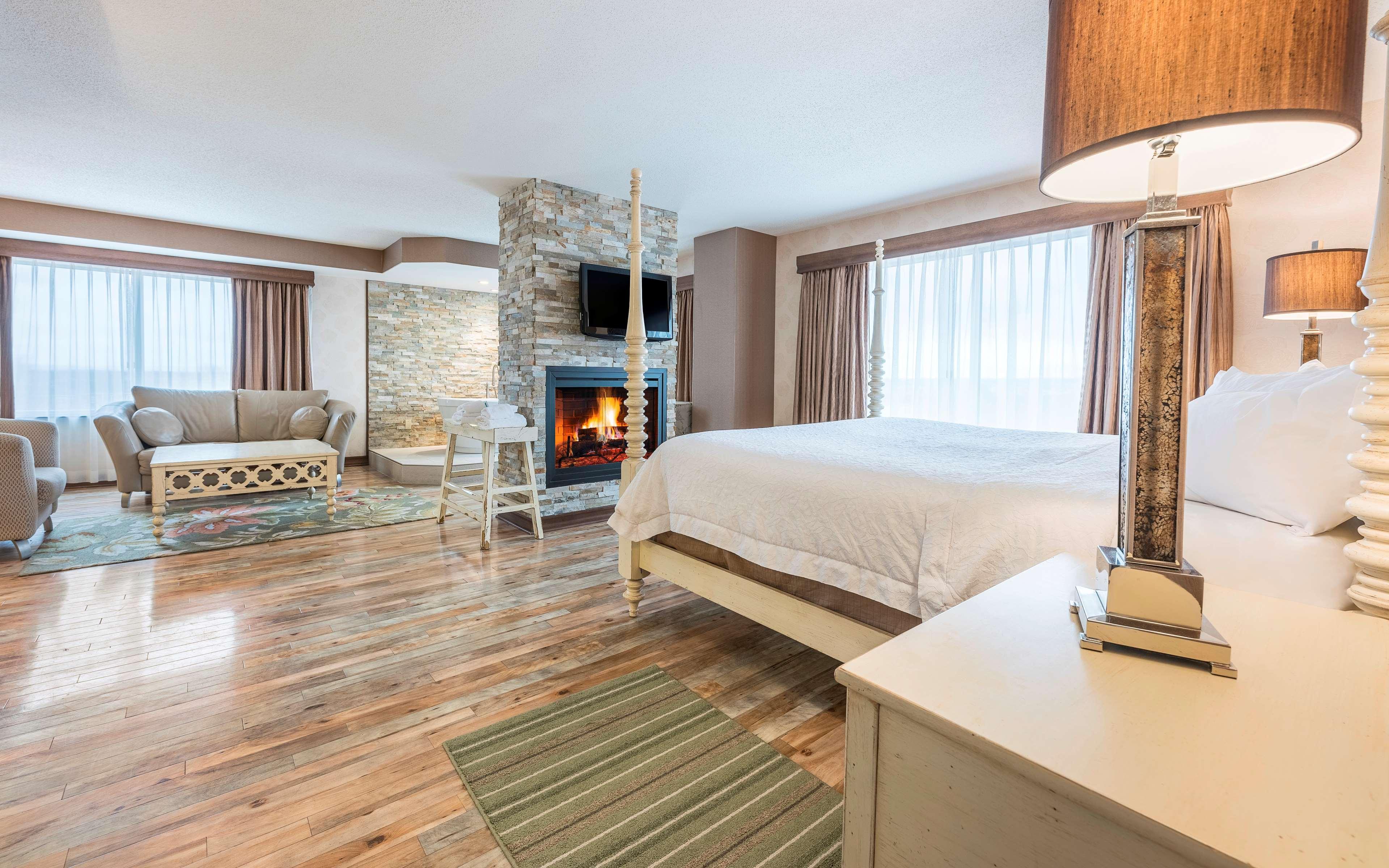 Studio King Bed Non Smoking