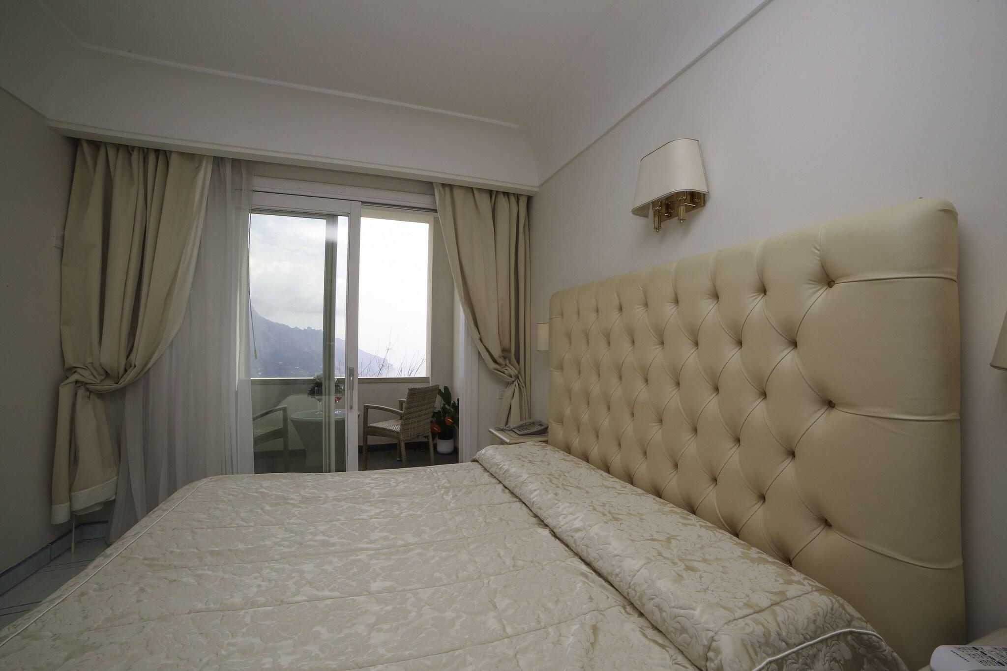 Double Queen Size Bed