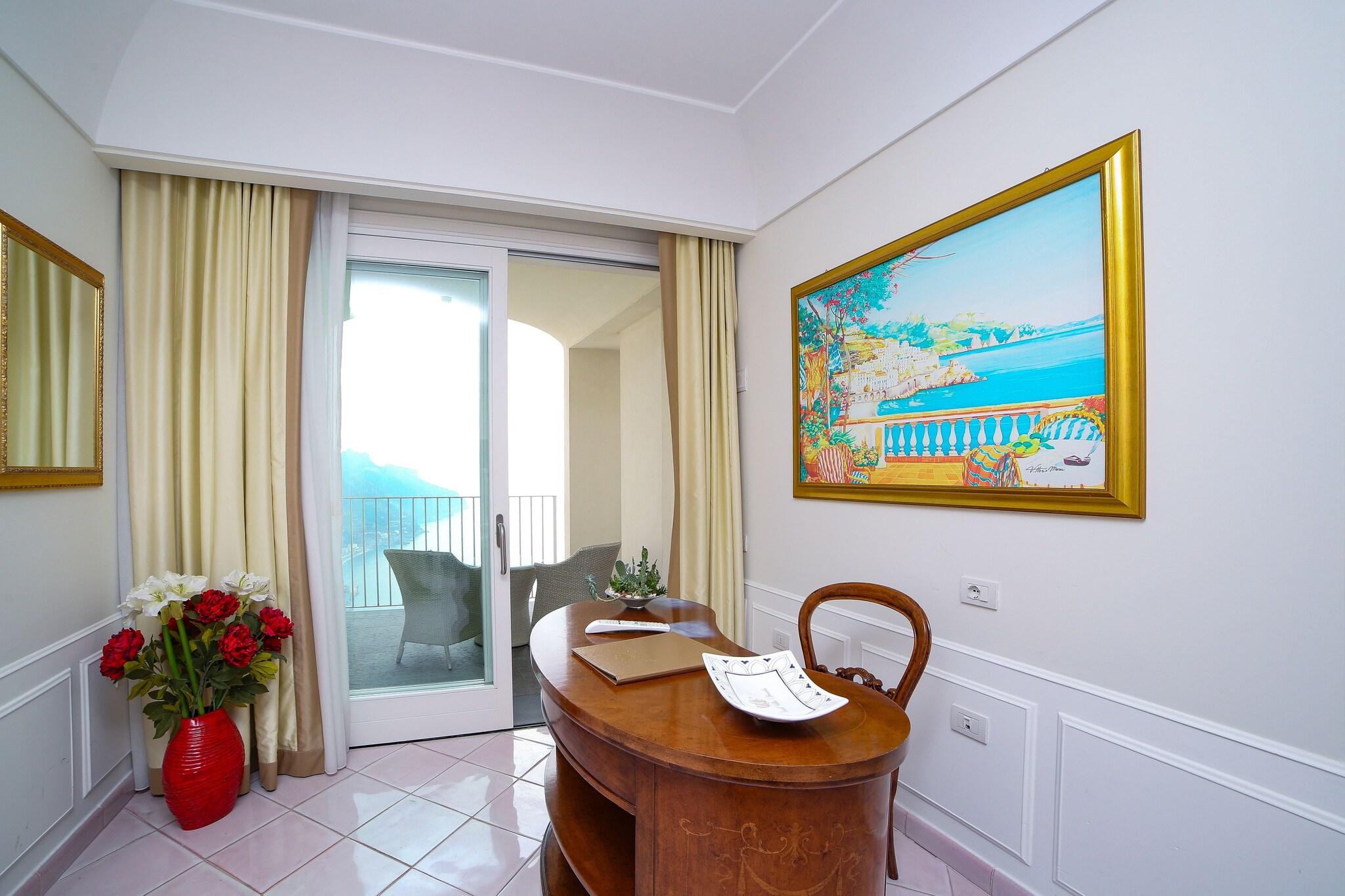 Suite Queen Size Bed