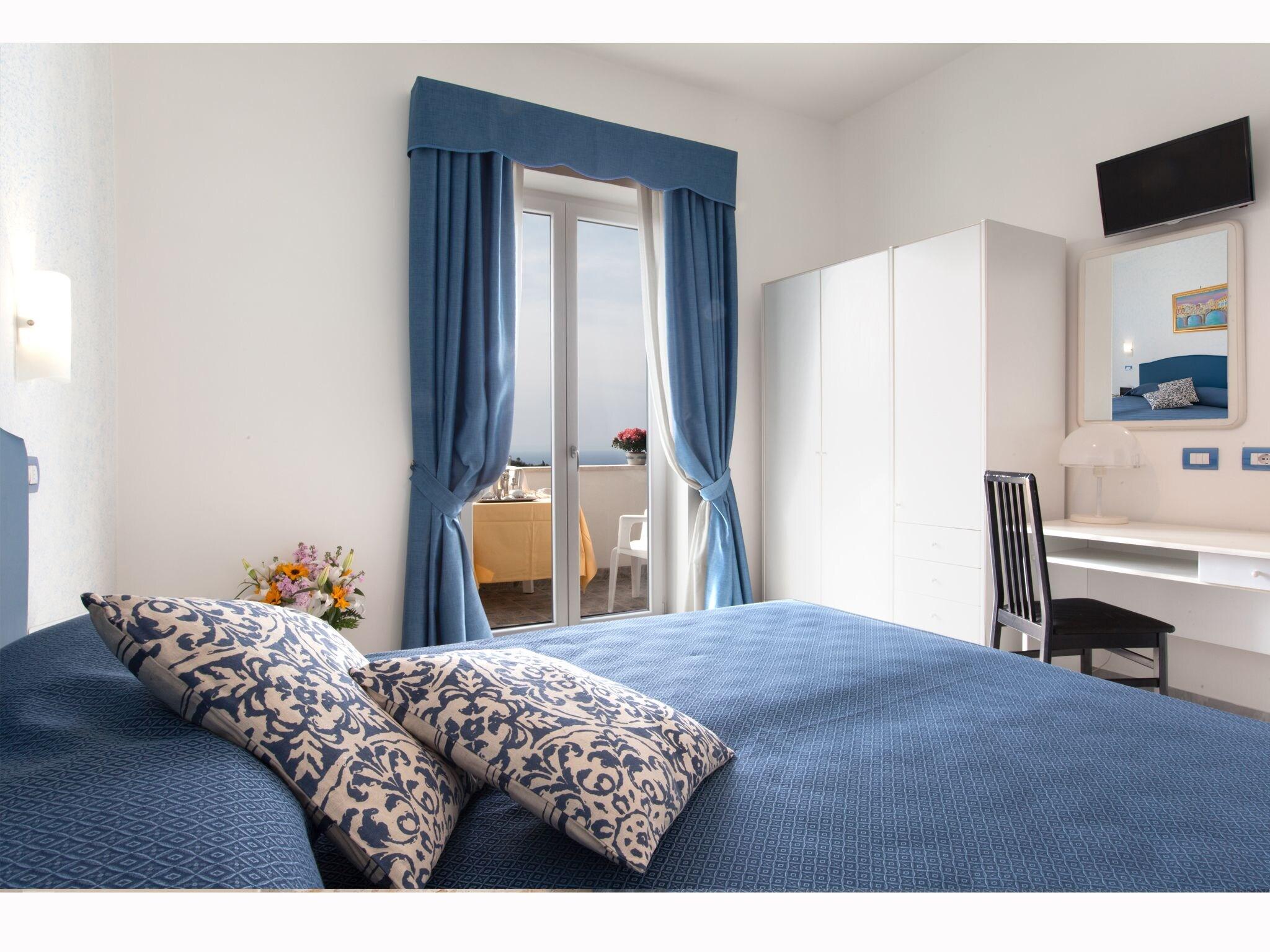 Triple Sea View with Balcony